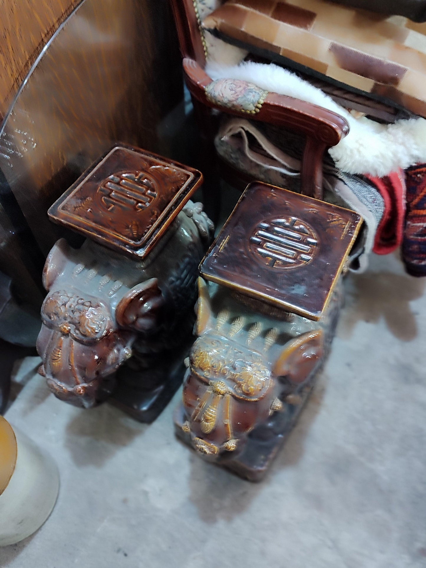 A Pair Of Magnificent Glazed Ceramic Elephant Garden Stools - Antiques Bazaar Ensenada
