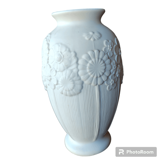 jarrón blanco de porcelana de Kaiser Porzellan - Antiques Bazaar Ensenada