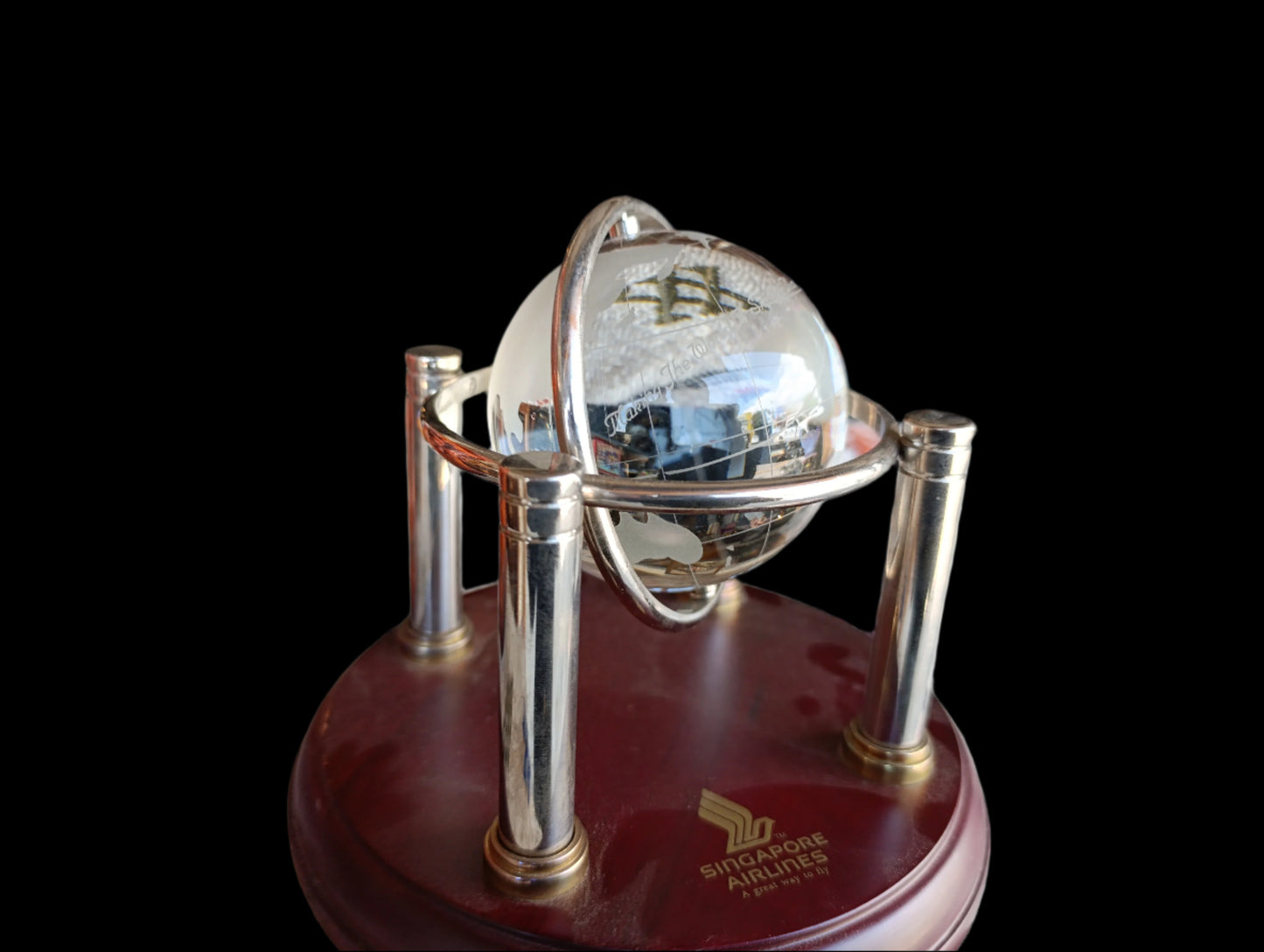 Globo Souvenir de Singapore Airlines | Objeto de Colección de Aerolínea Internacional