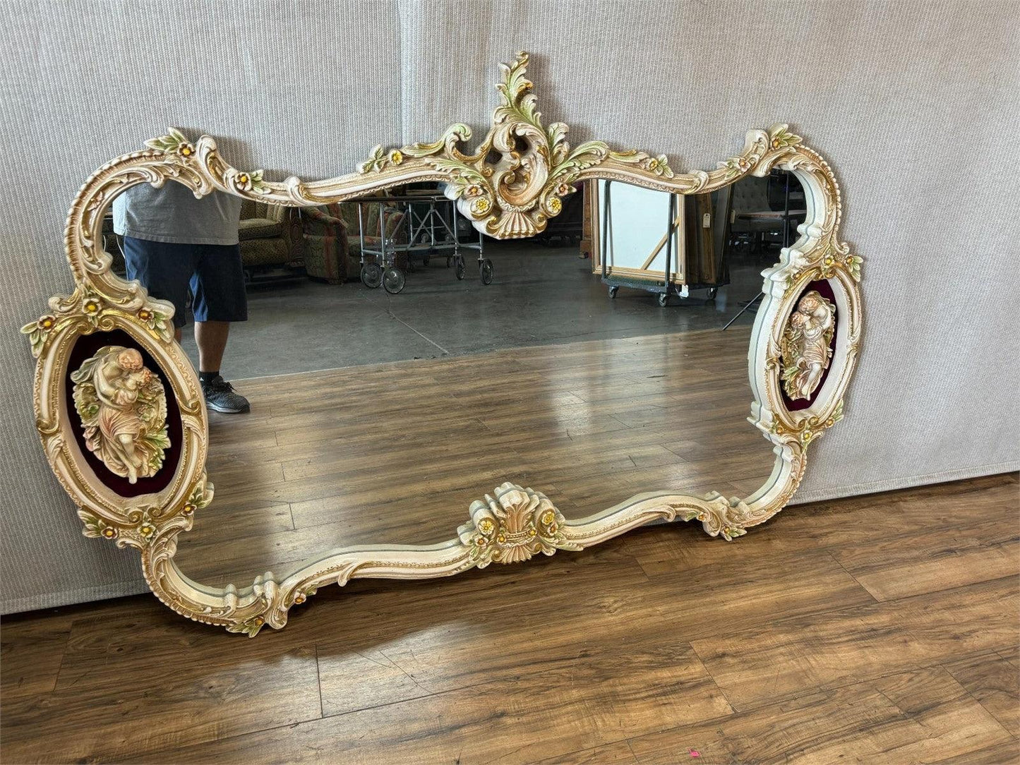 Subasta. - Antiques Bazaar Ensenada