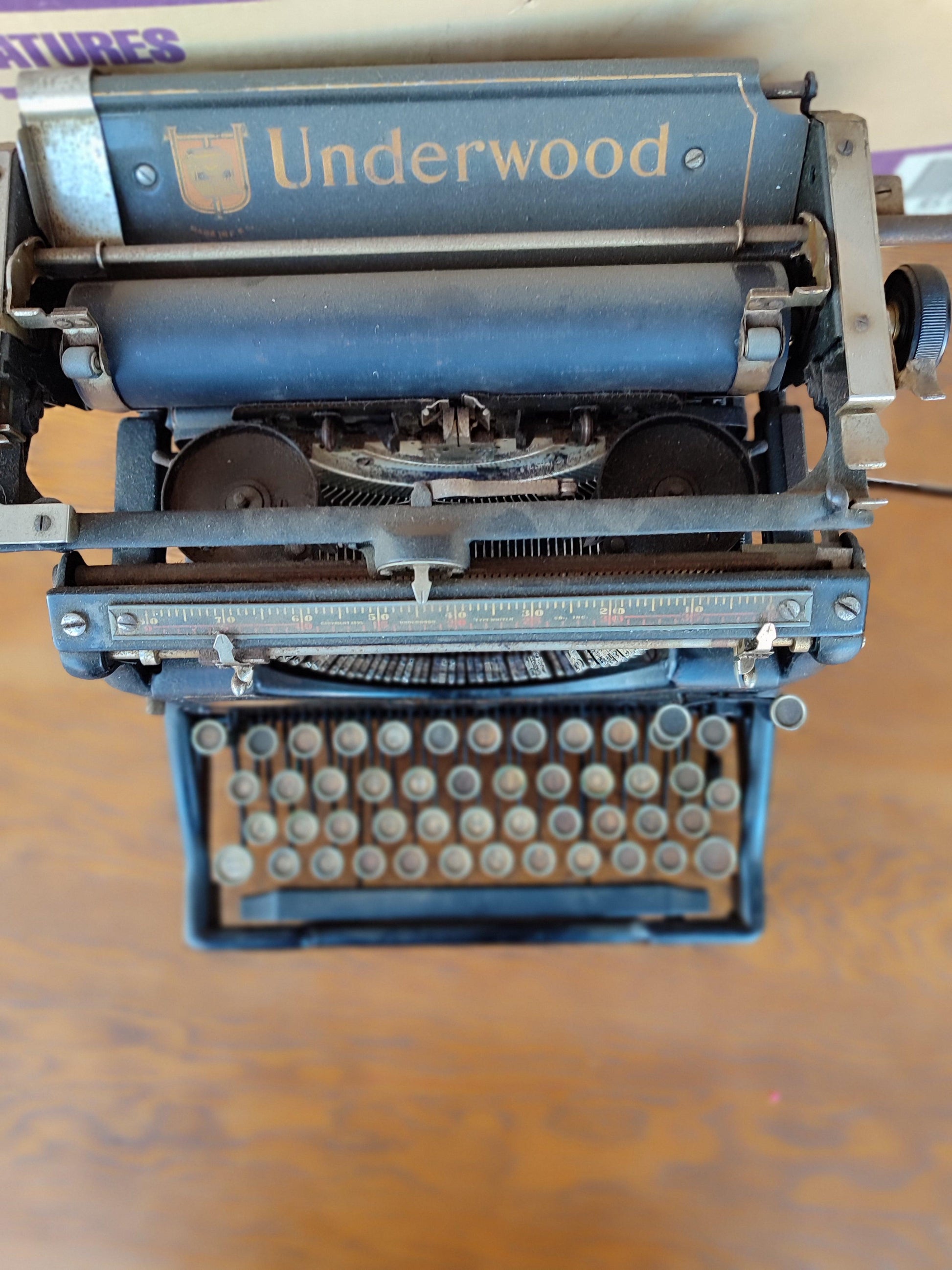 Underwood Typewriter - Antiques Bazaar Ensenada