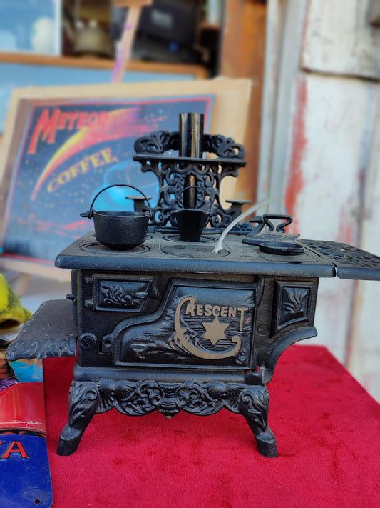 Mini Stove Reproduction - Antiques Bazaar Ensenada