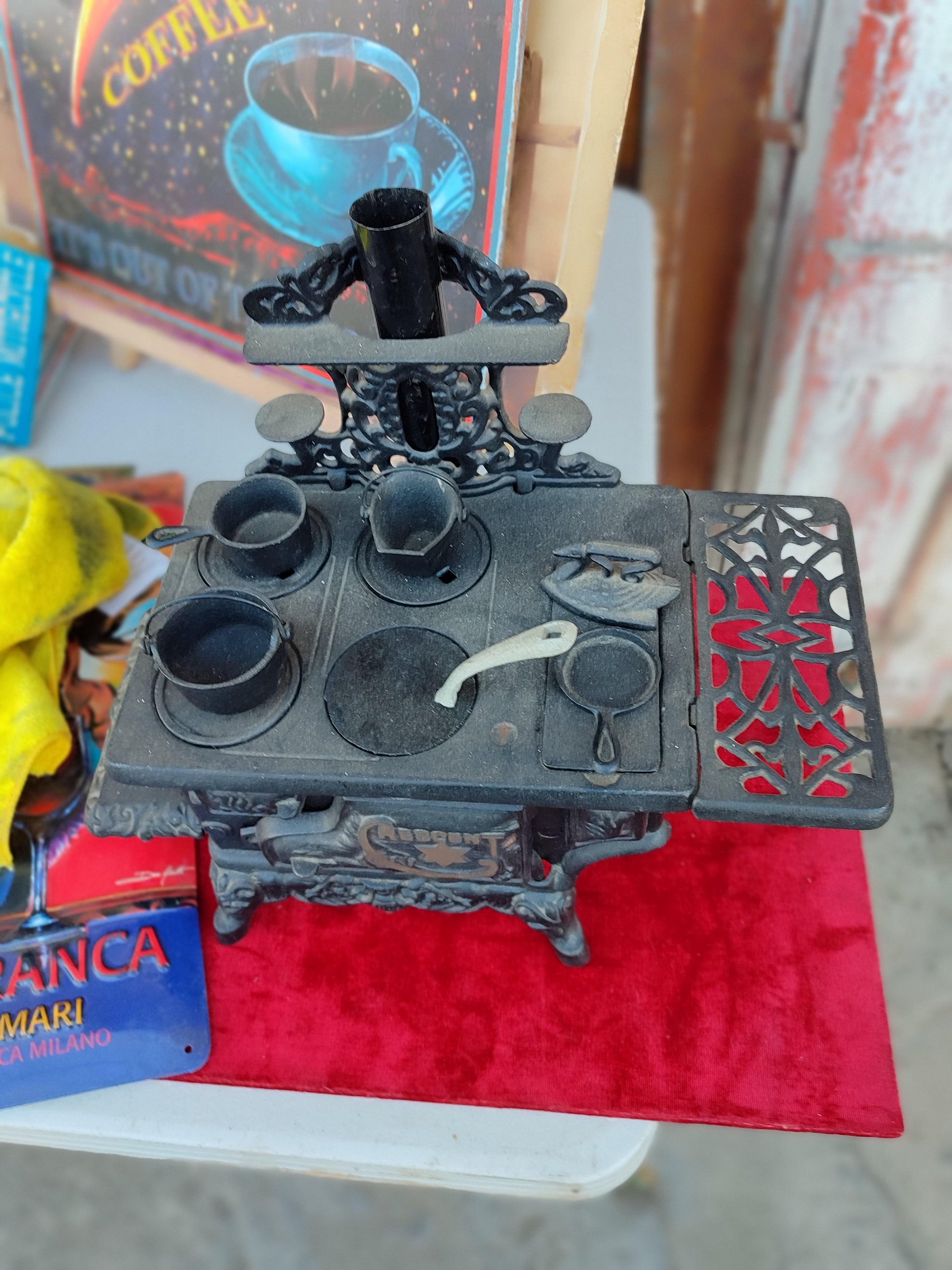 Mini Stove Reproduction - Antiques Bazaar Ensenada