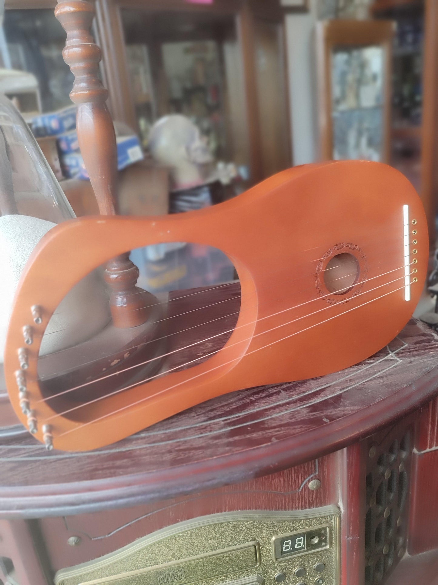 7-string lyre harp - Antiques Bazaar Ensenada