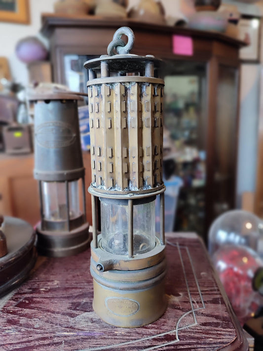 Rare Miner's lamp: Wolf Safety Lamp Co of America Inc - Antiques Bazaar Ensenada