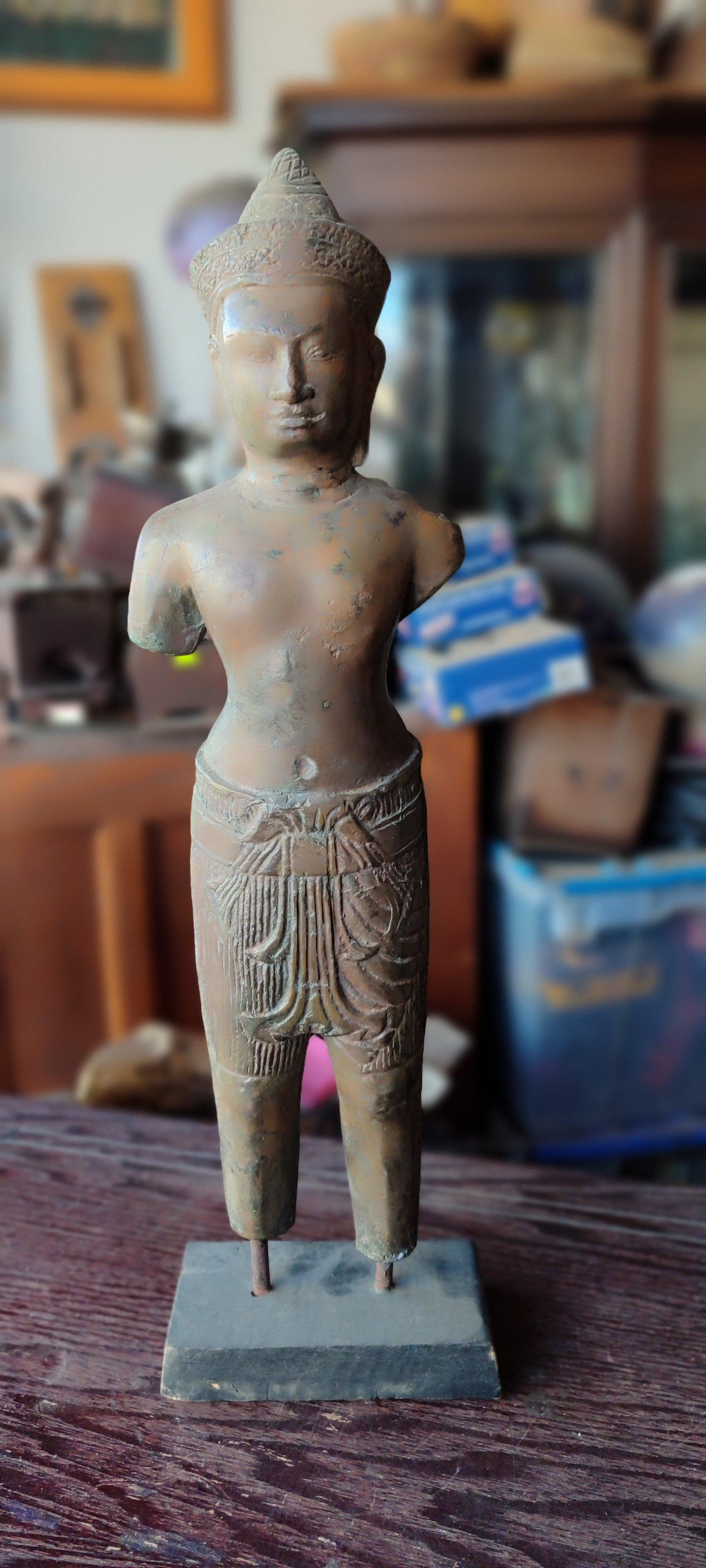 La estatua de Shiva de bronce de estilo jemer - Antiques Bazaar Ensenada