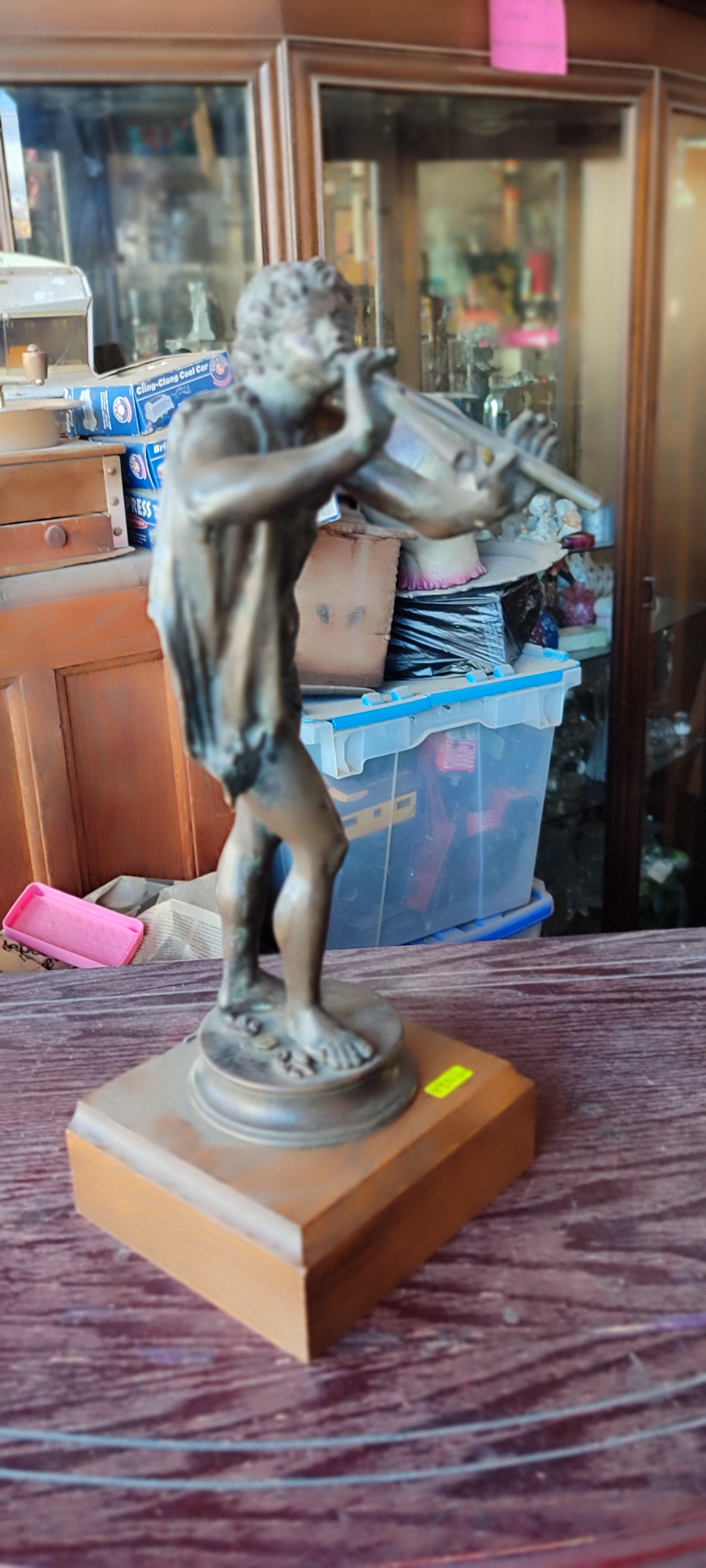 escultura "Dios Pan" - Antiques Bazaar Ensenada