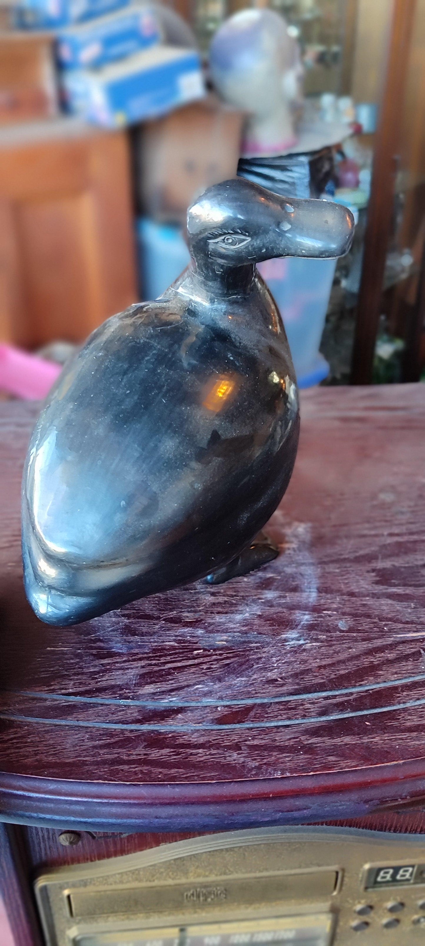 pato de barro negro - Antiques Bazaar Ensenada
