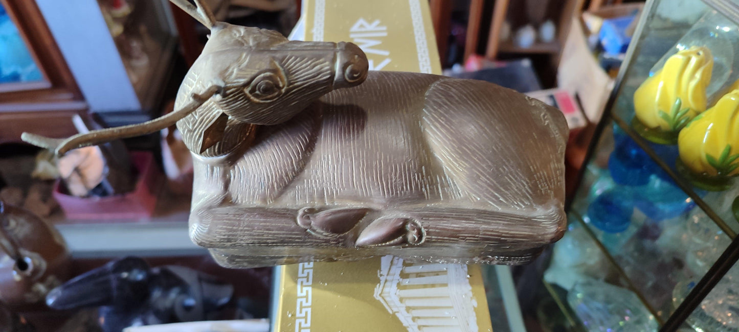 Antigua Figura de Ciervo de Latón - Antiques Bazaar Ensenada