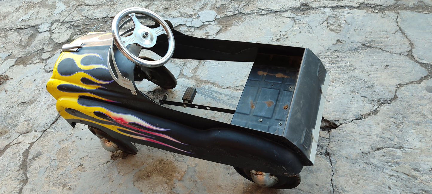 El Coche de Pedales Hot Rod - Antiques Bazaar Ensenada