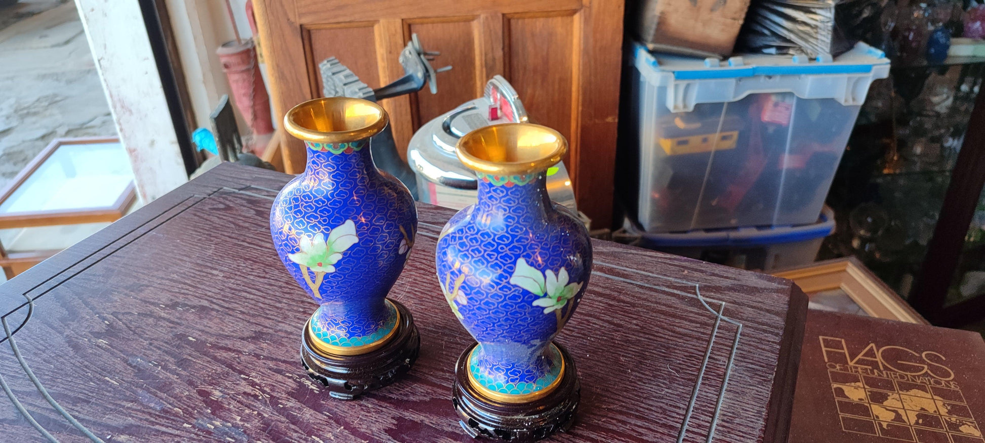 pares de jarrones de cloisonné de 5 pulgadas - Antiques Bazaar Ensenada