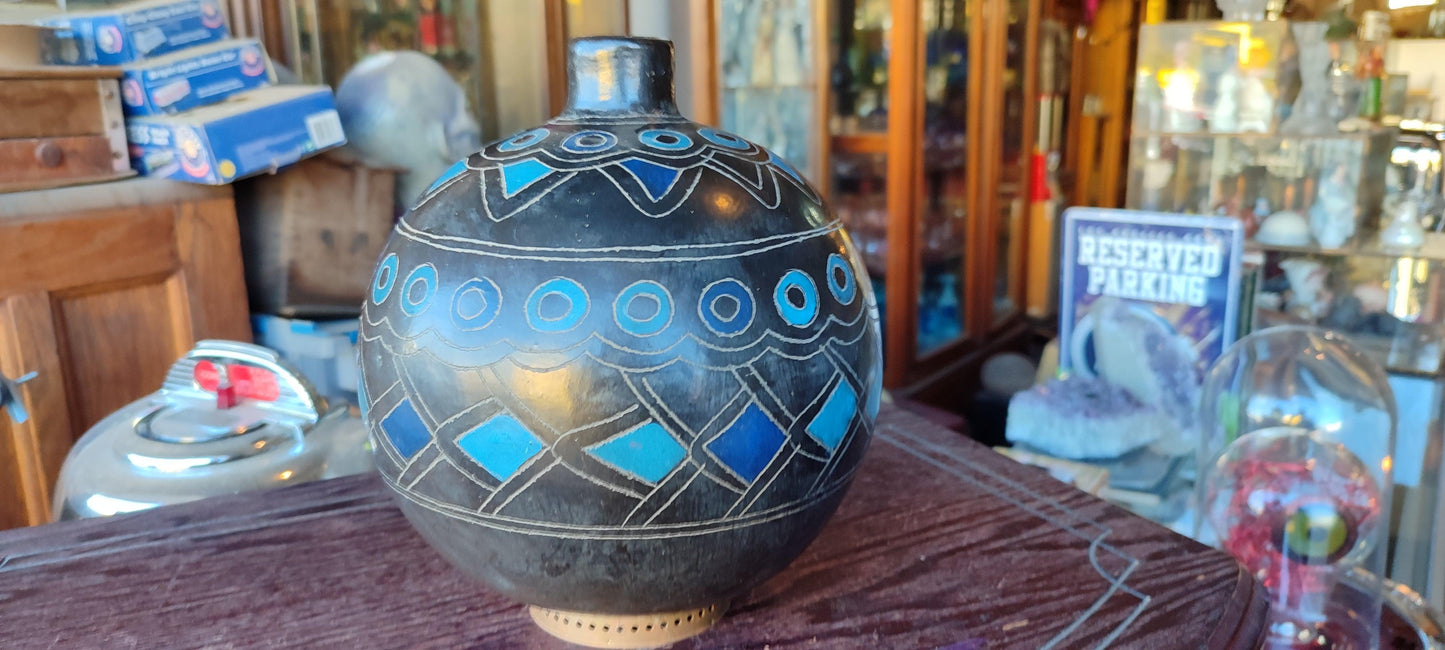 Jarron de barro oaxaqueño - Antiques Bazaar Ensenada