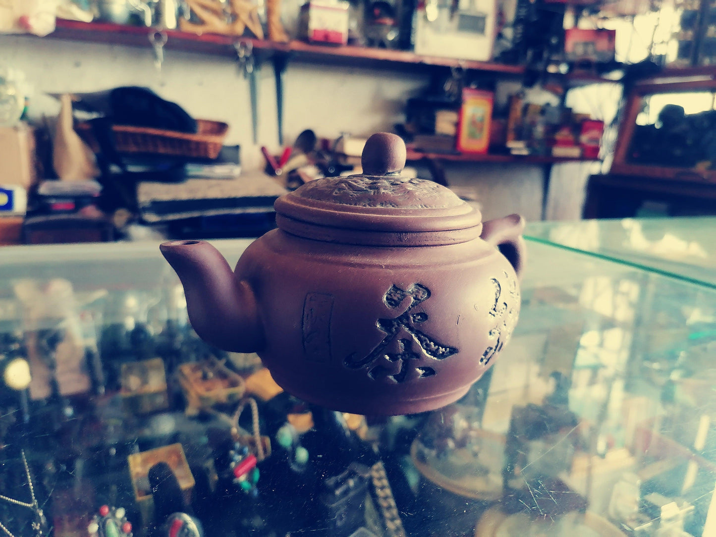 Tetera antigua China Yixing - Antiques Bazaar Ensenada