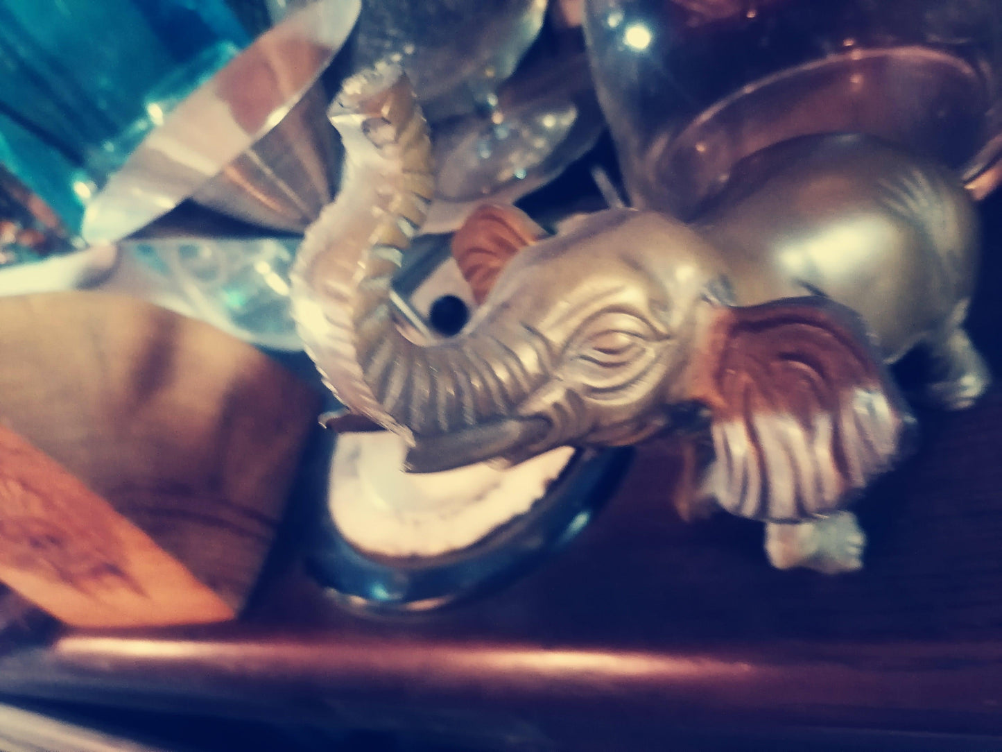 Elefante de Laton - Antiques Bazaar Ensenada