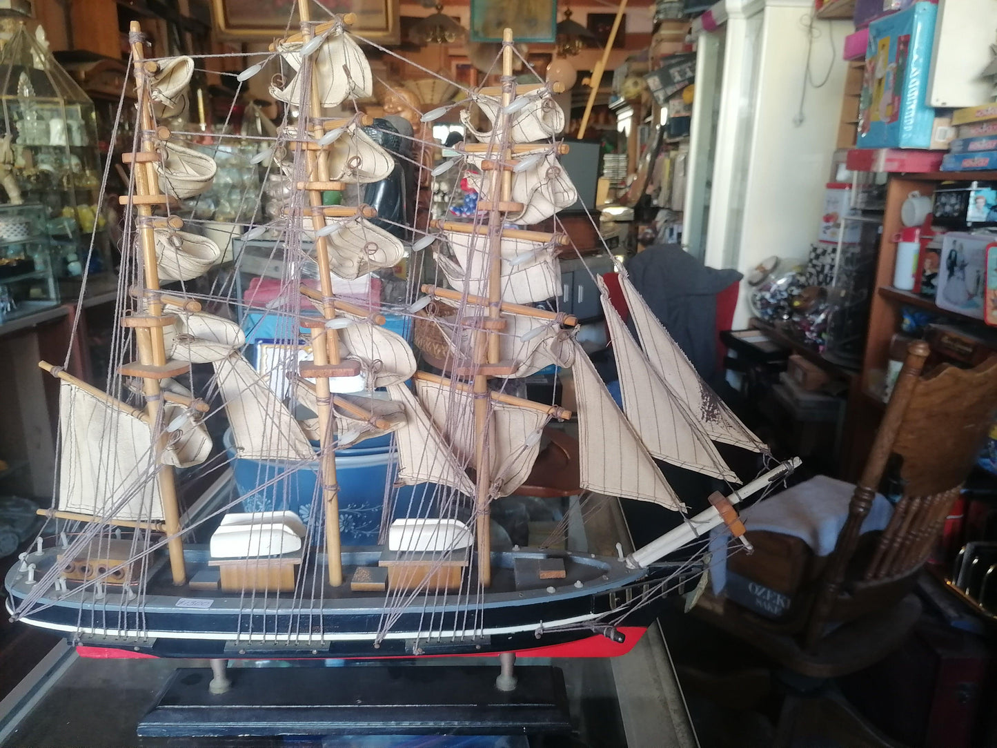 Cutty Sark (whiskey) 1869 model ship - Wood - Antiques Bazaar Ensenada
