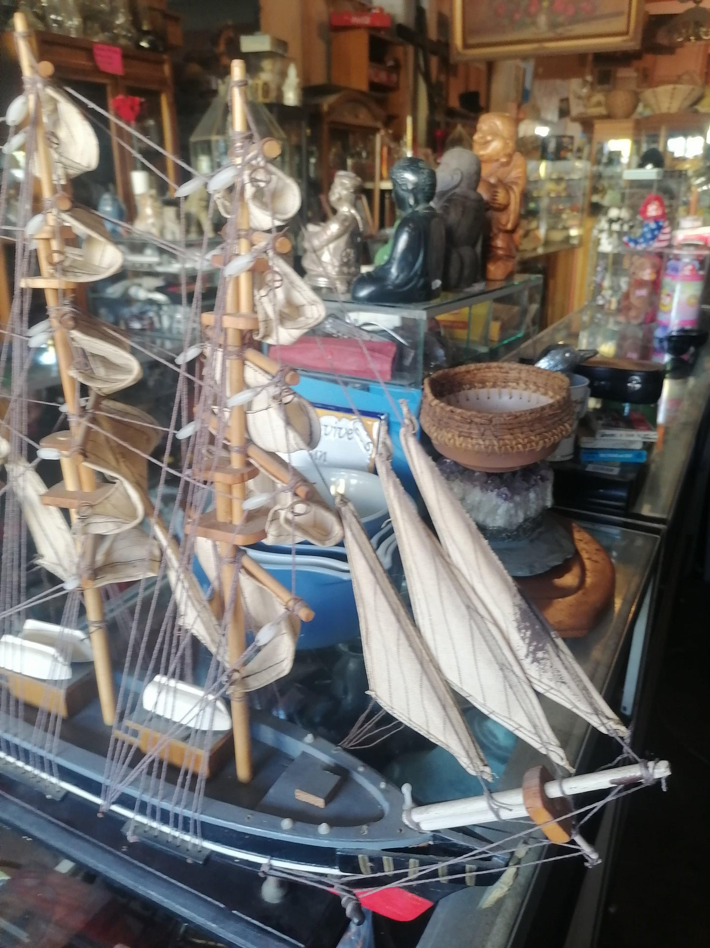 Cutty Sark (whiskey) 1869 model ship - Wood - Antiques Bazaar Ensenada