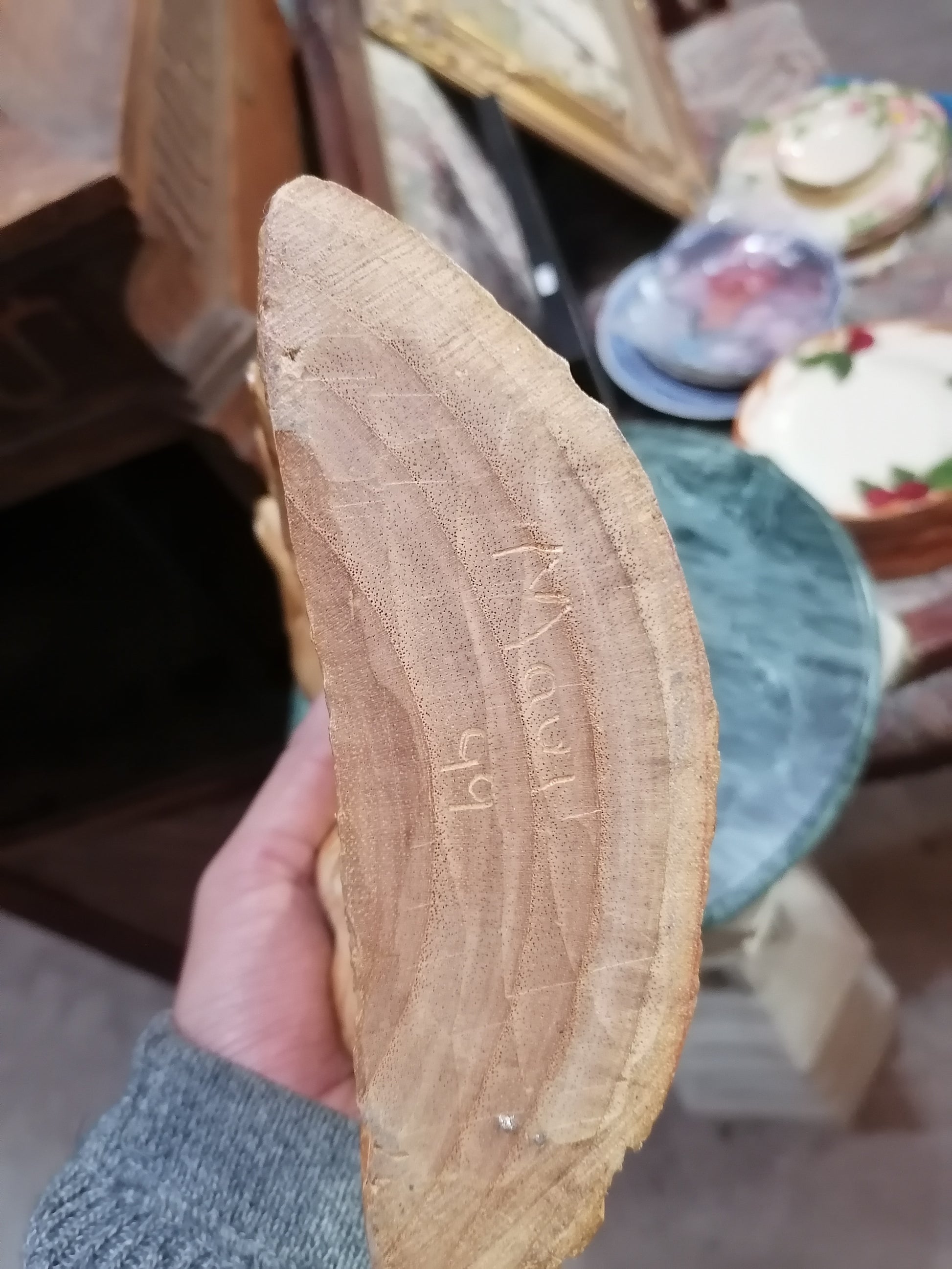 Escultura de Delfin de madera - Antiques Bazaar Ensenada