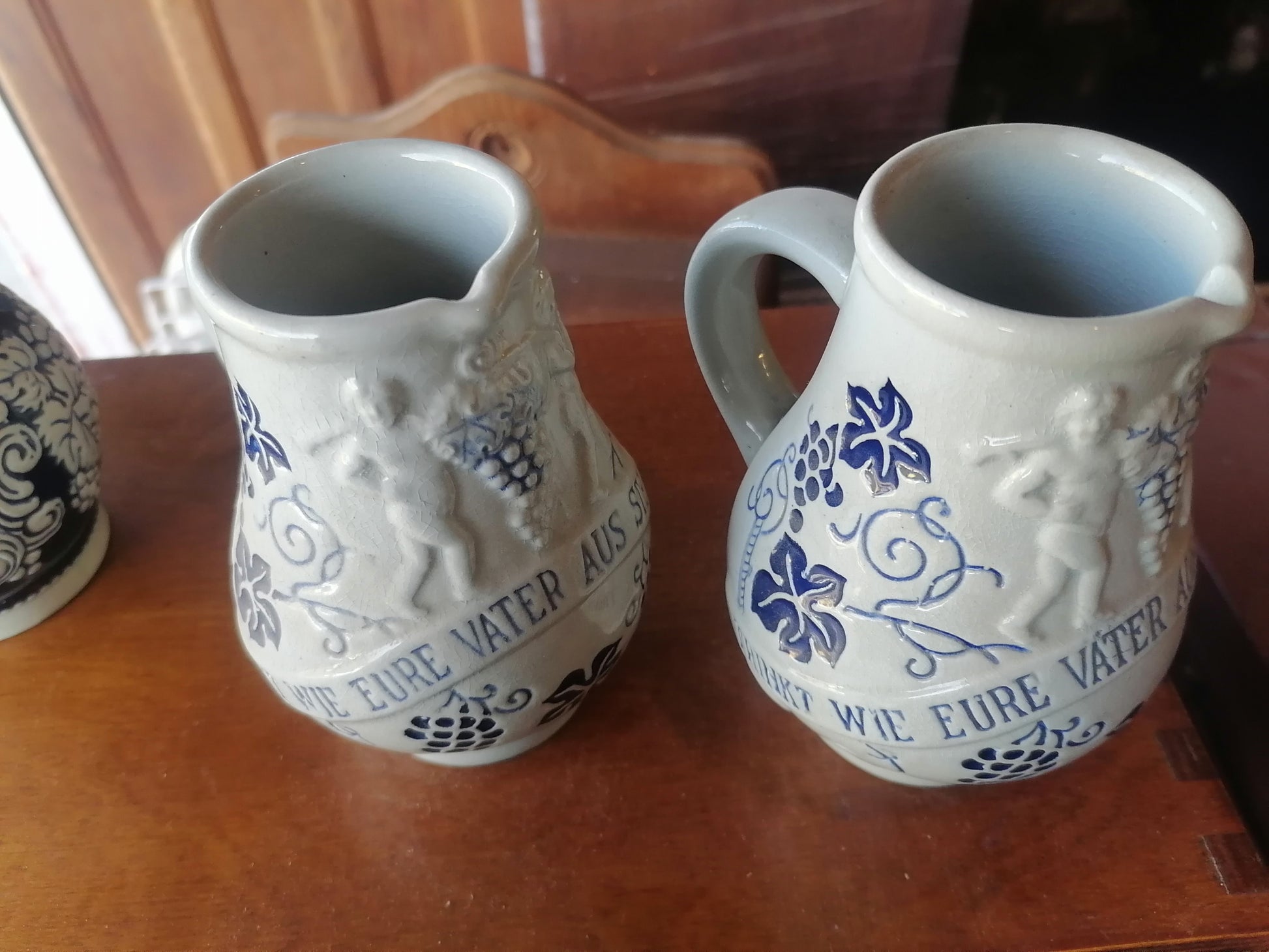 Jarras De Gres Alemana Vintage - Antiques Bazaar Ensenada