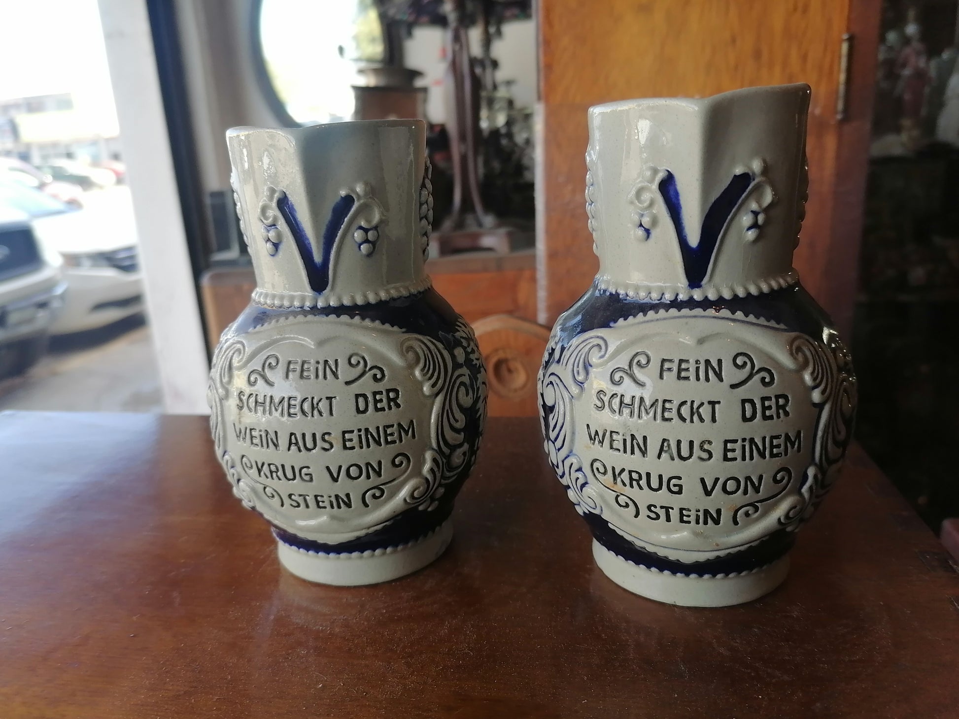 Jarra de vino alemana vintage - Antiques Bazaar Ensenada