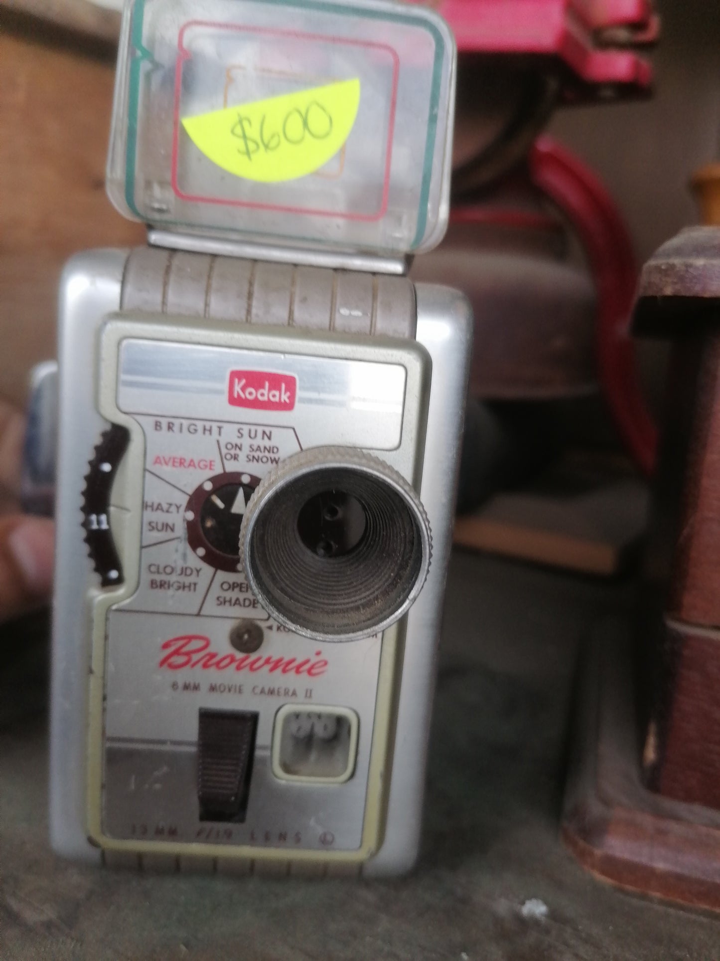 8mm Movie Camera *13mm, f/2.7 Lens* Vintage - Kodak Brownie II - Antiques Bazaar Ensenada