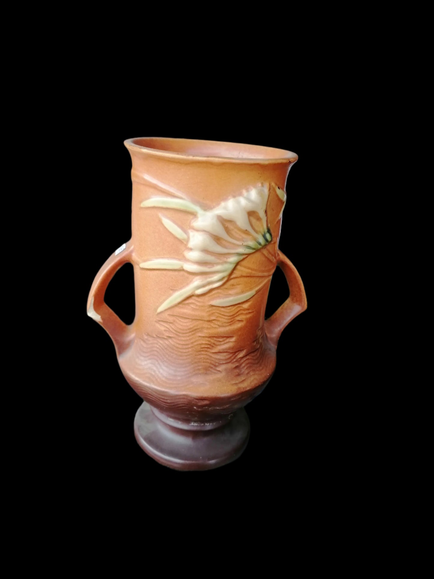 Vasija Freesia de Roseville Pottery - Antiques Bazaar Ensenada