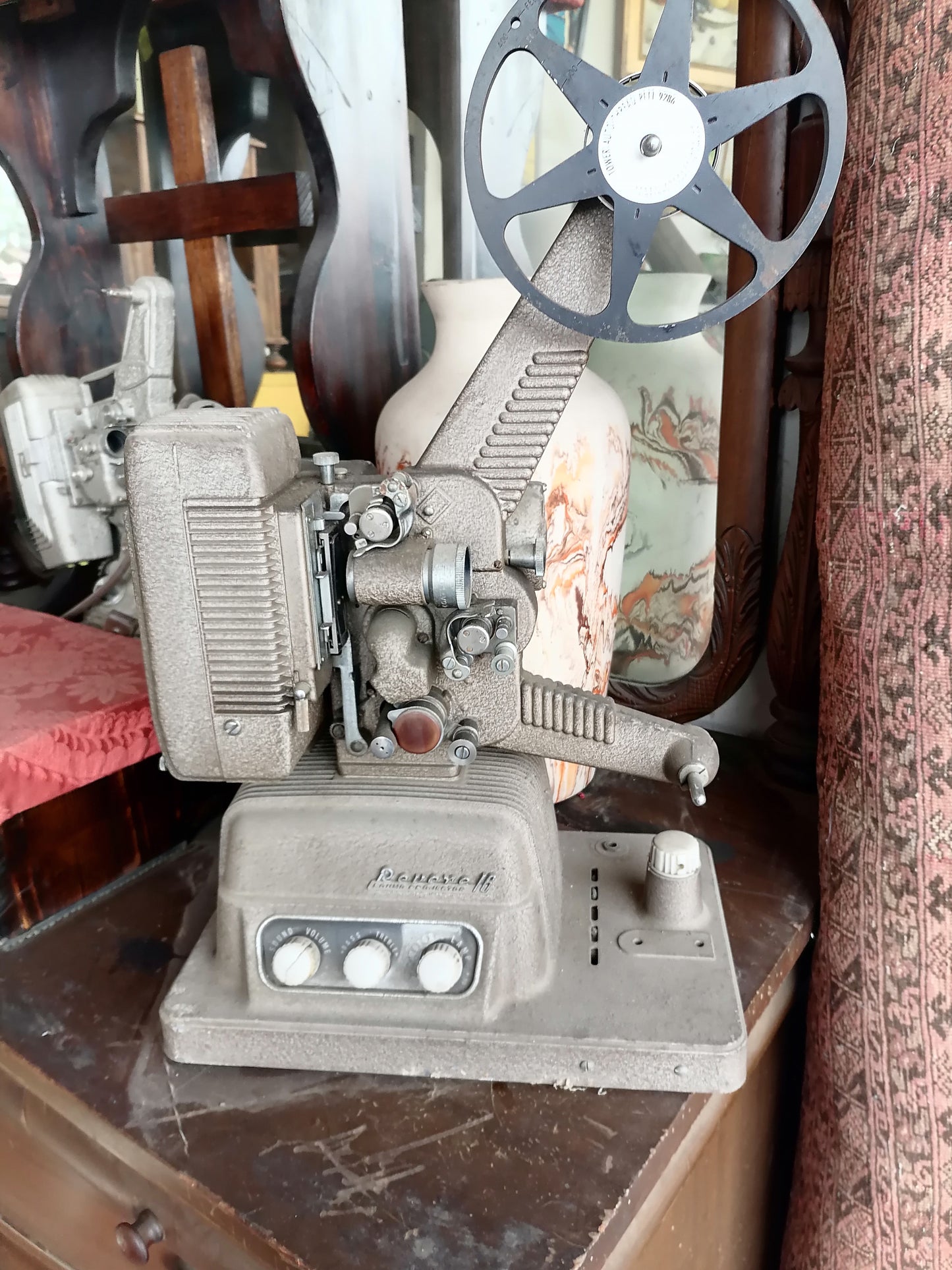 Proyector Revere 16mm Antiguo - Antiques Bazaar Ensenada