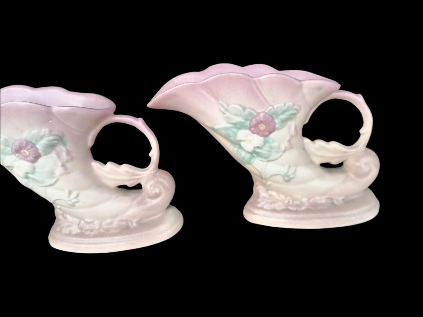 Hull Art Pink Cornucopia - Antiques Bazaar Ensenada