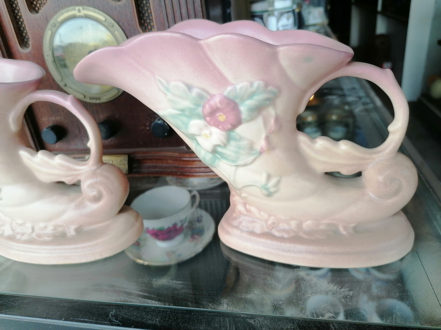 Hull Art Pink Cornucopia - Antiques Bazaar Ensenada