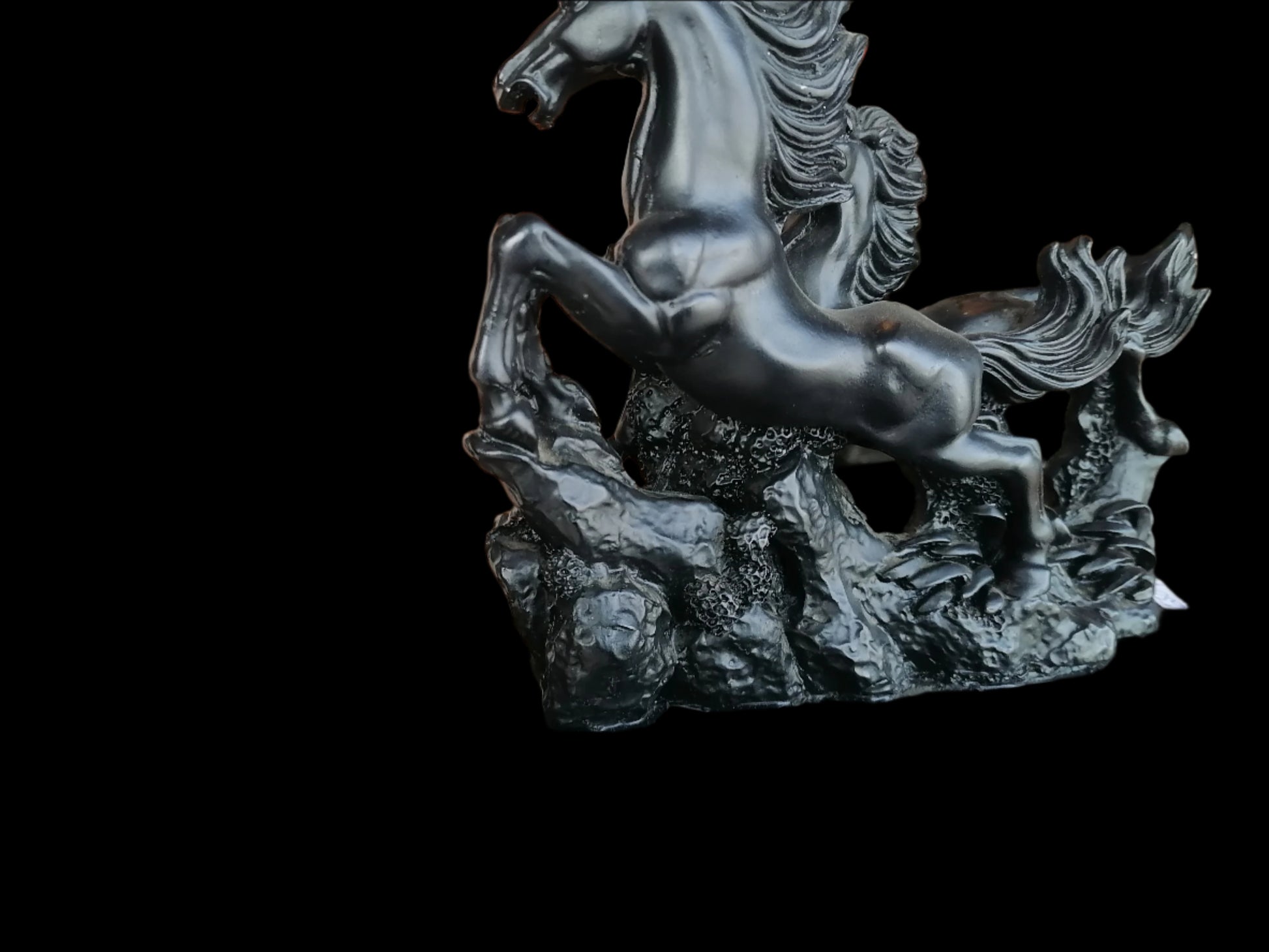 Escultura de Caballos Salvajes Galopando - Antiques Bazaar Ensenada