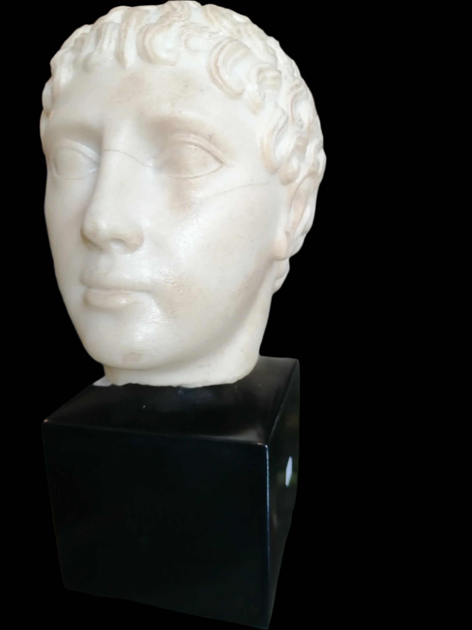 Escultura de Cabeza De Marmol Estilo Romano - Antiques Bazaar Ensenada