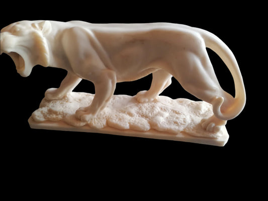 Escultura de Tigre de Escritorio en Alabastro - Antiques Bazaar Ensenada