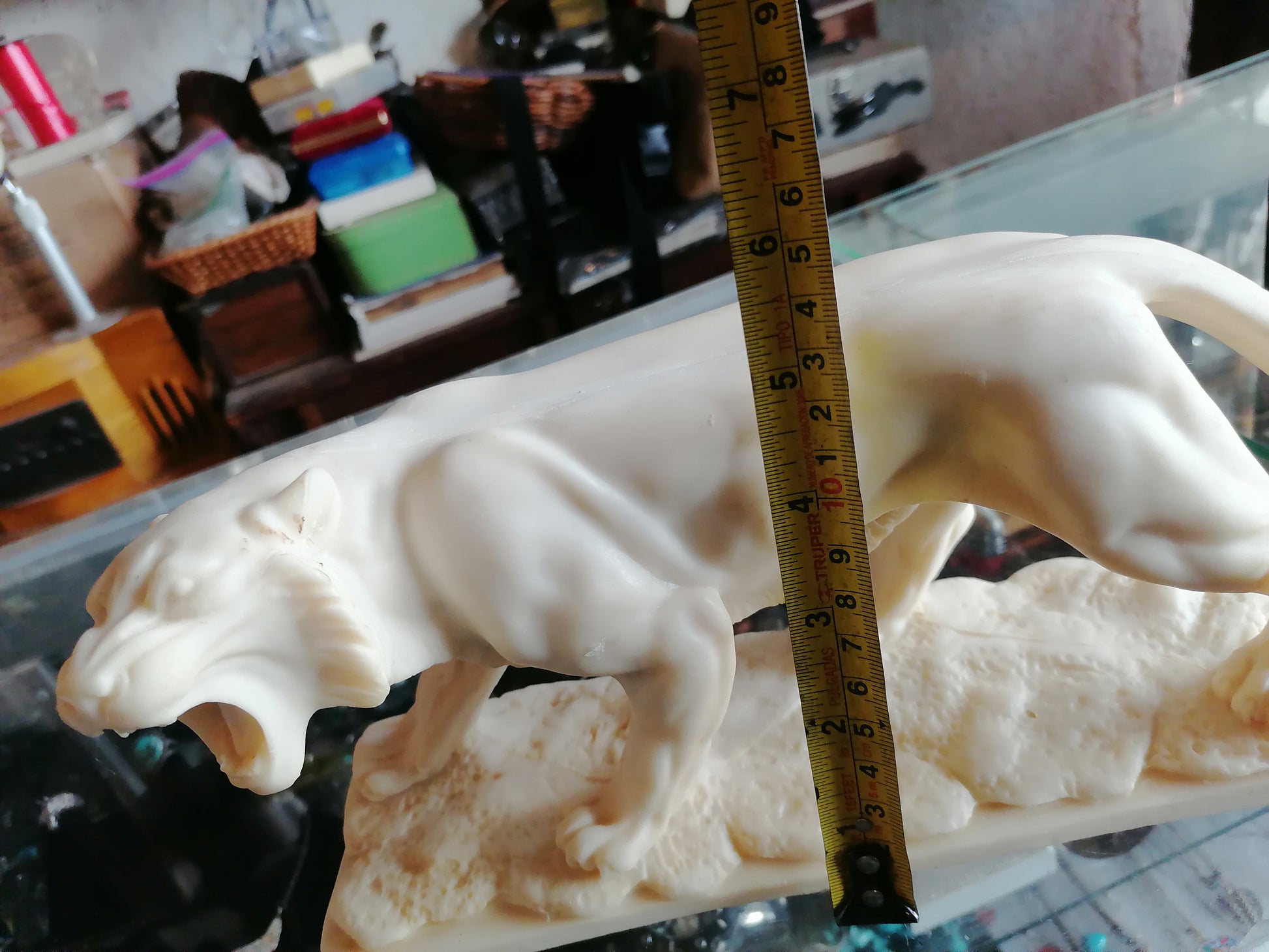 Escultura de Tigre de Escritorio en Alabastro - Antiques Bazaar Ensenada