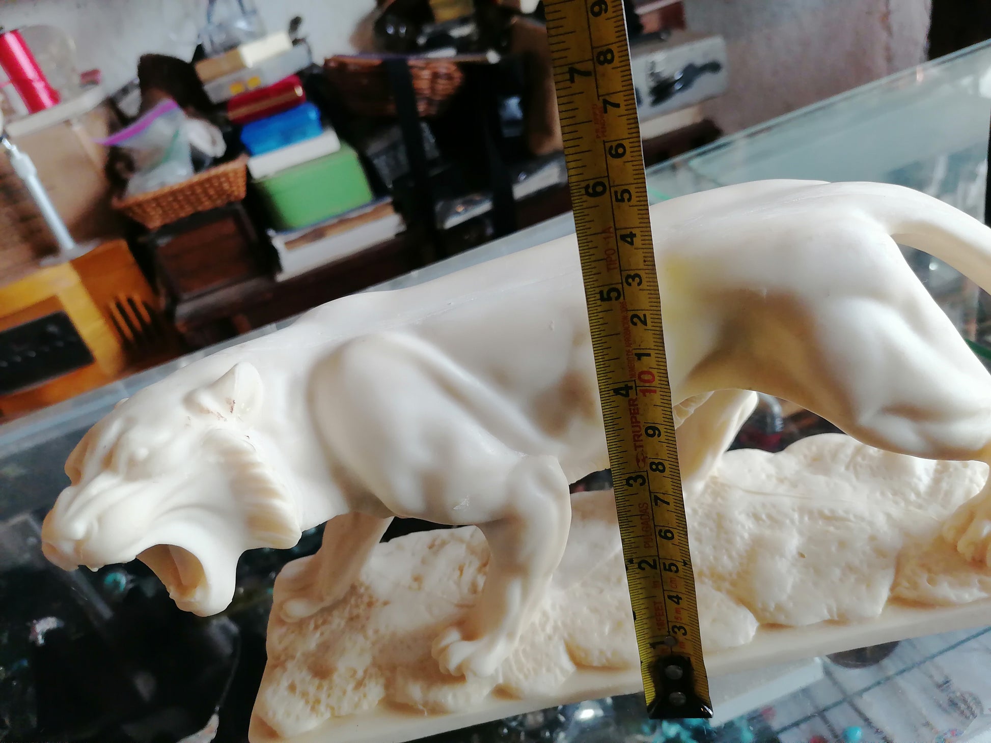 Escultura de Tigre de Escritorio en Alabastro - Antiques Bazaar Ensenada