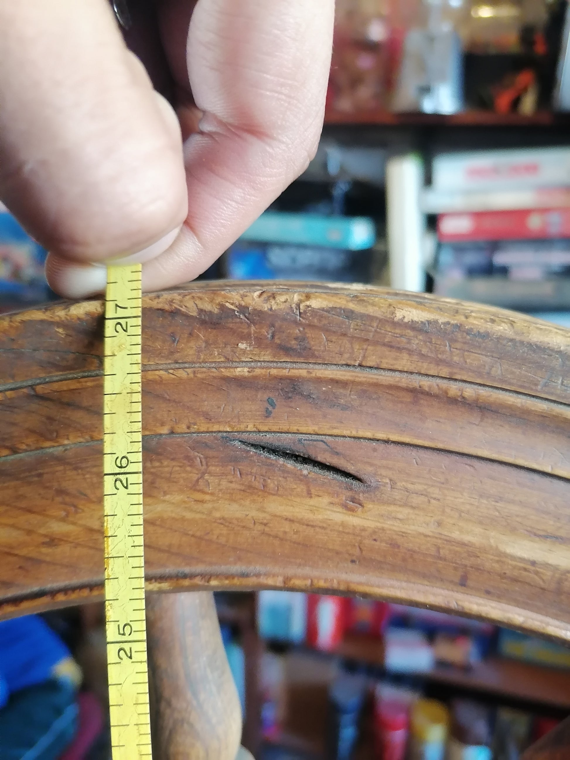 Rueca de hilar antigua de 1869 - Antiques Bazaar Ensenada