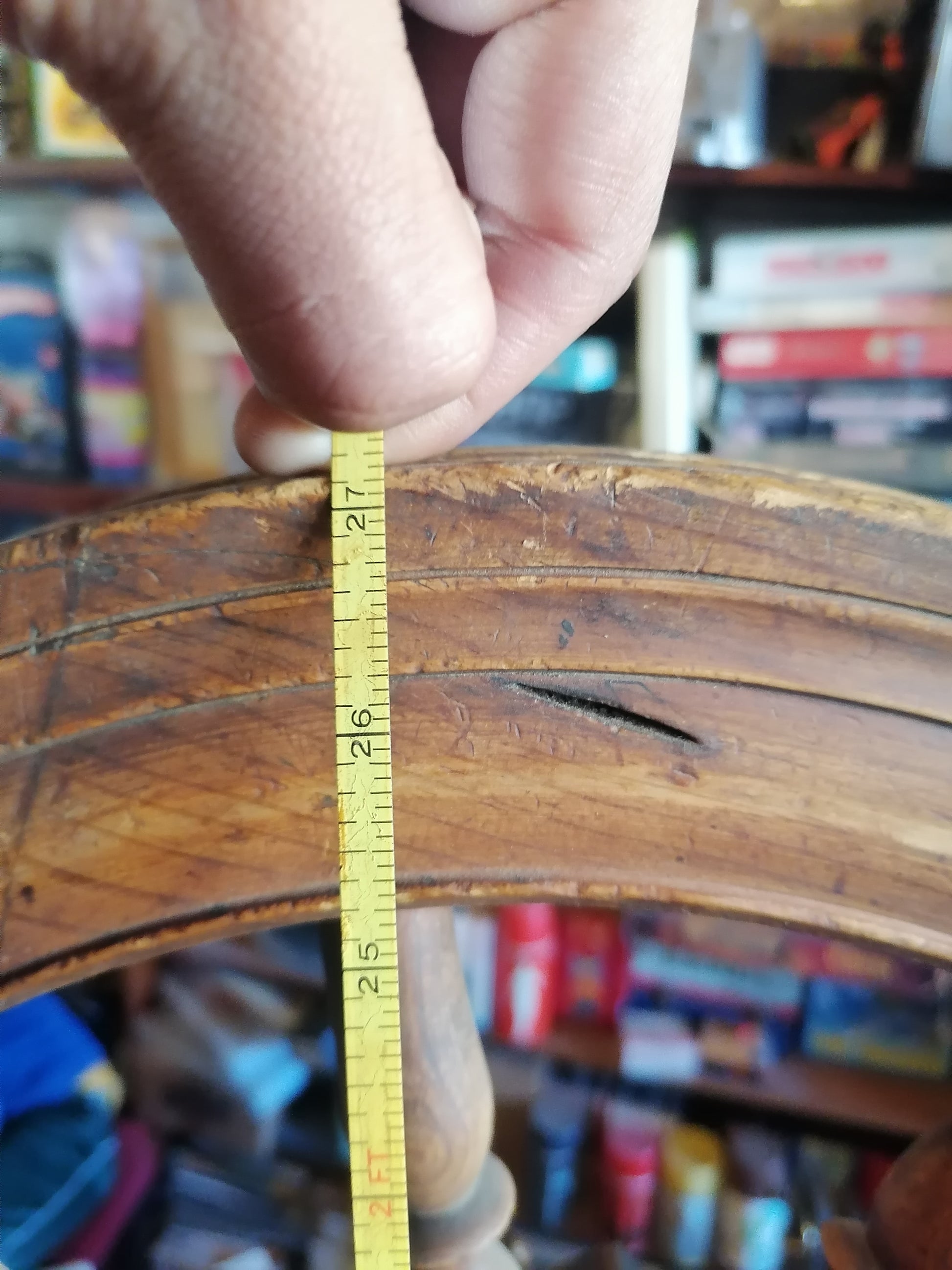 Rueca de hilar antigua de 1869 - Antiques Bazaar Ensenada