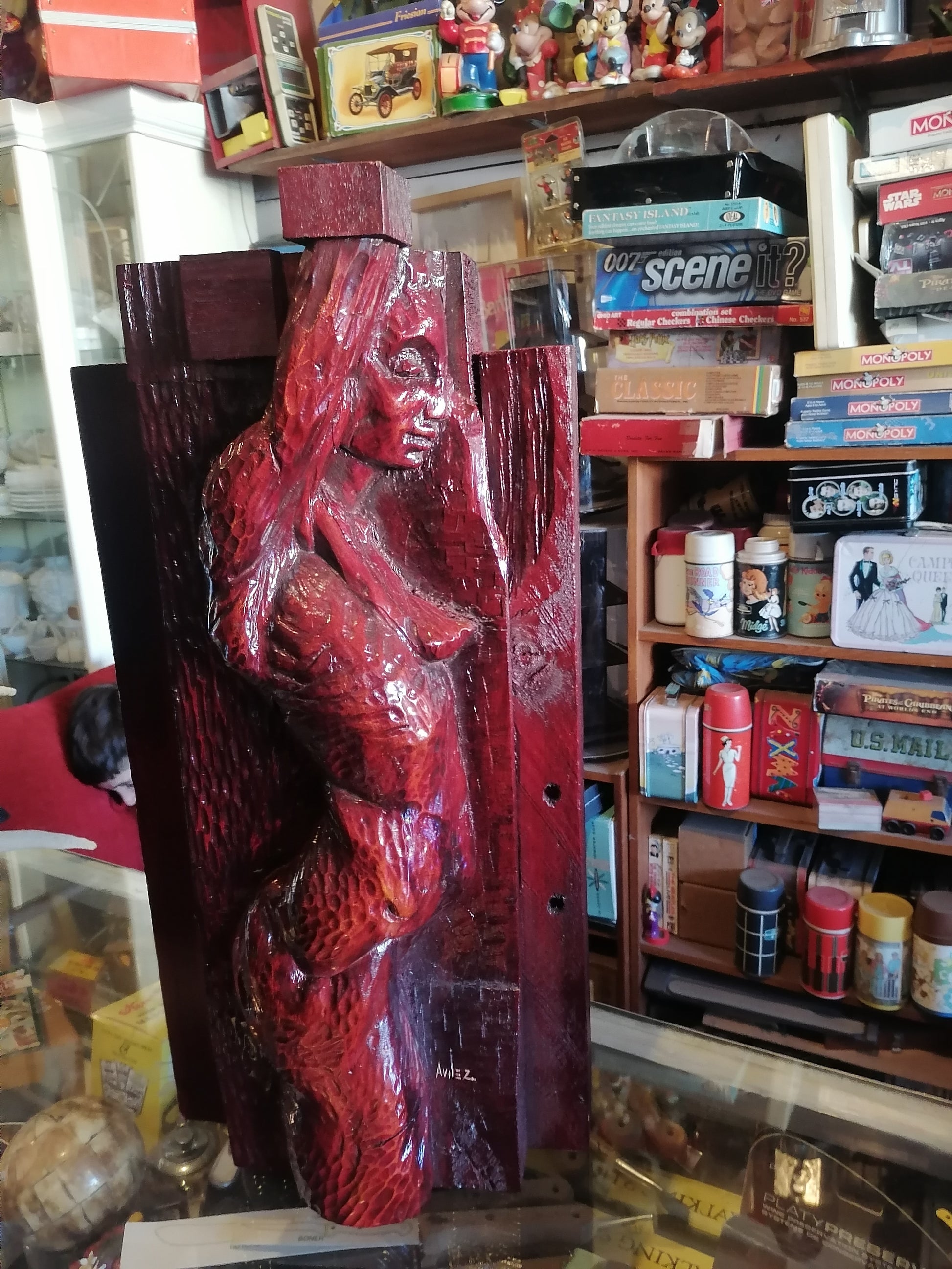 Escultura de madera realizada por el reconocido artista Enrique Ávilez - Antiques Bazaar Ensenada