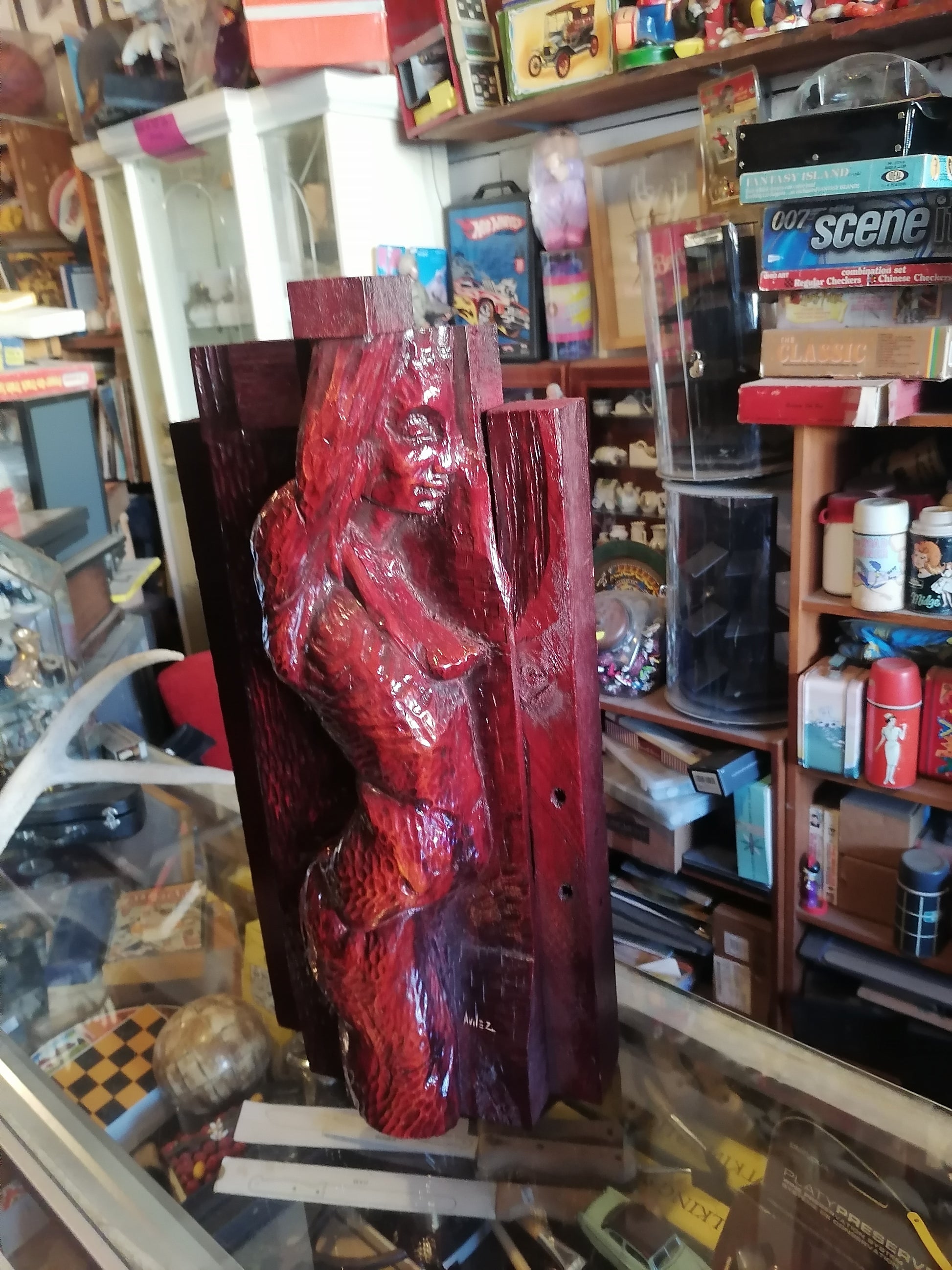 Escultura de madera realizada por el reconocido artista Enrique Ávilez - Antiques Bazaar Ensenada