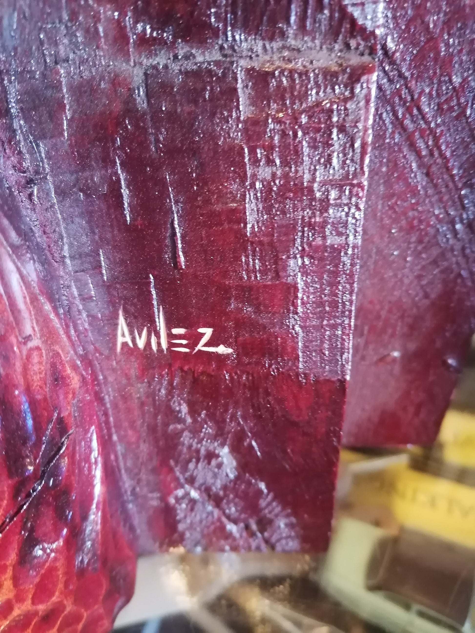 Escultura de madera realizada por el reconocido artista Enrique Ávilez - Antiques Bazaar Ensenada