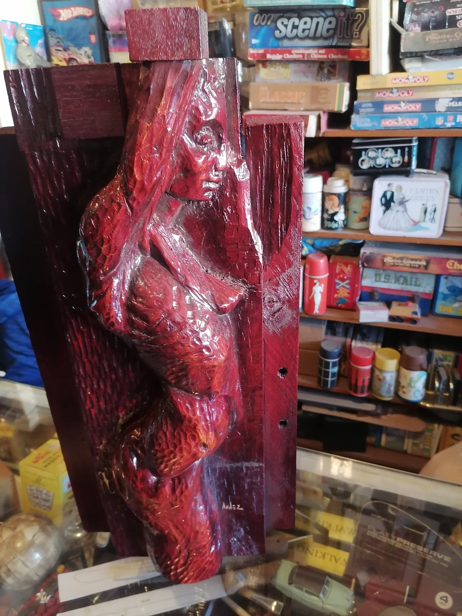 Escultura de madera realizada por el reconocido artista Enrique Ávilez - Antiques Bazaar Ensenada