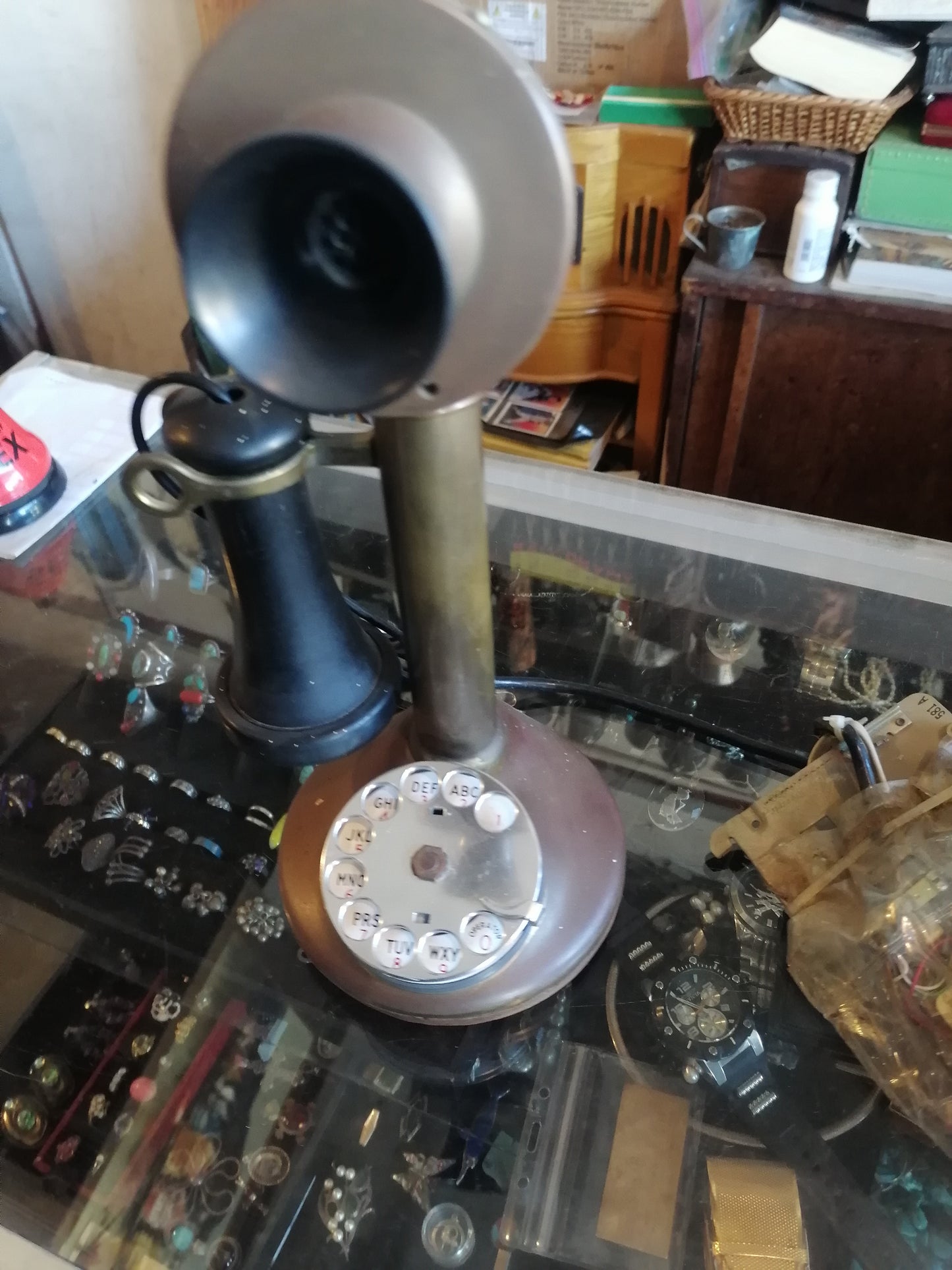 Teléfono de candil vintage - Antiques Bazaar Ensenada