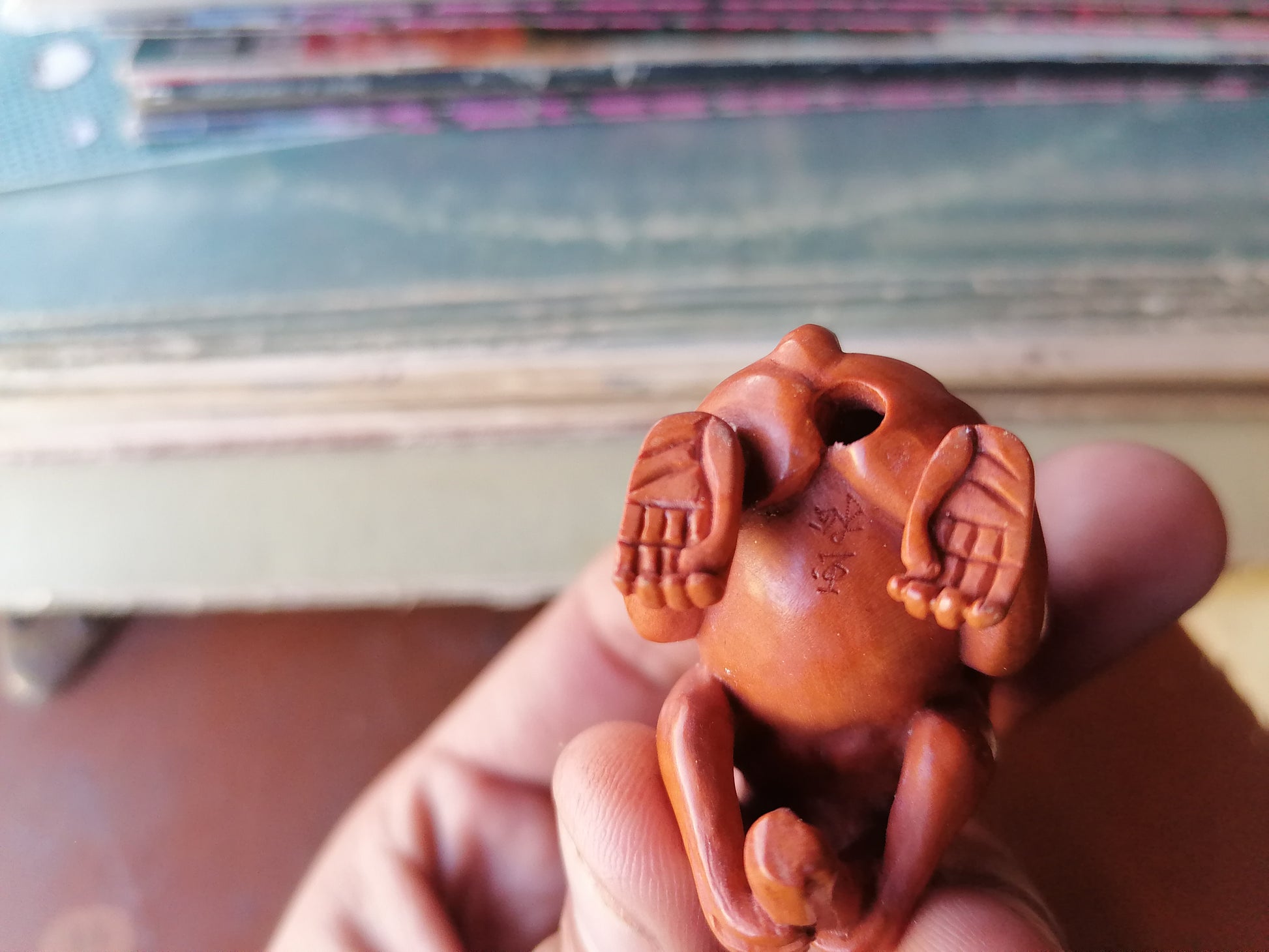 Netsuke de Simio - Antiques Bazaar Ensenada