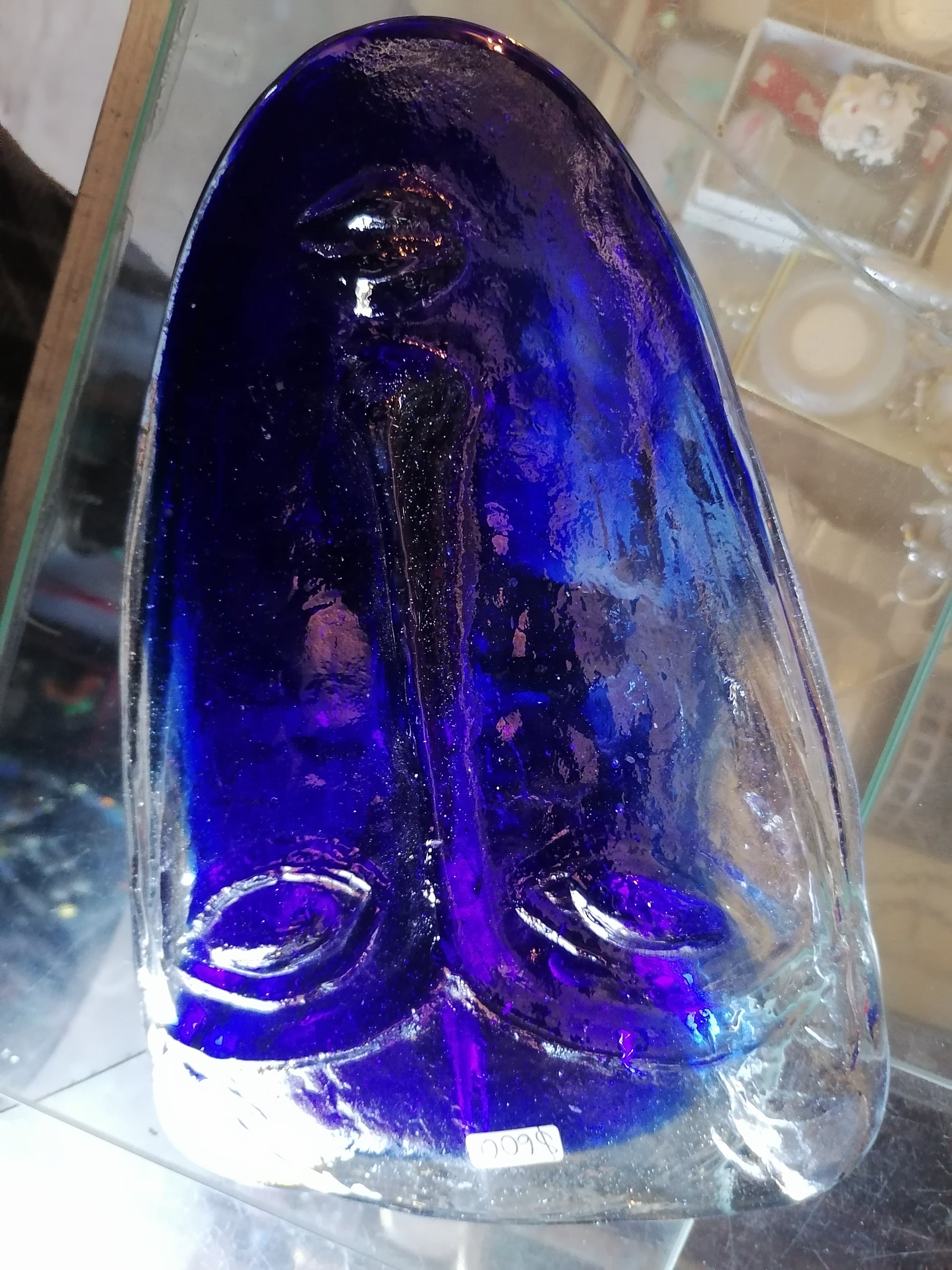 Escultura de Máscara en Vidrio Azul Cobalto – Arte Mid-Century - Antiques Bazaar Ensenada