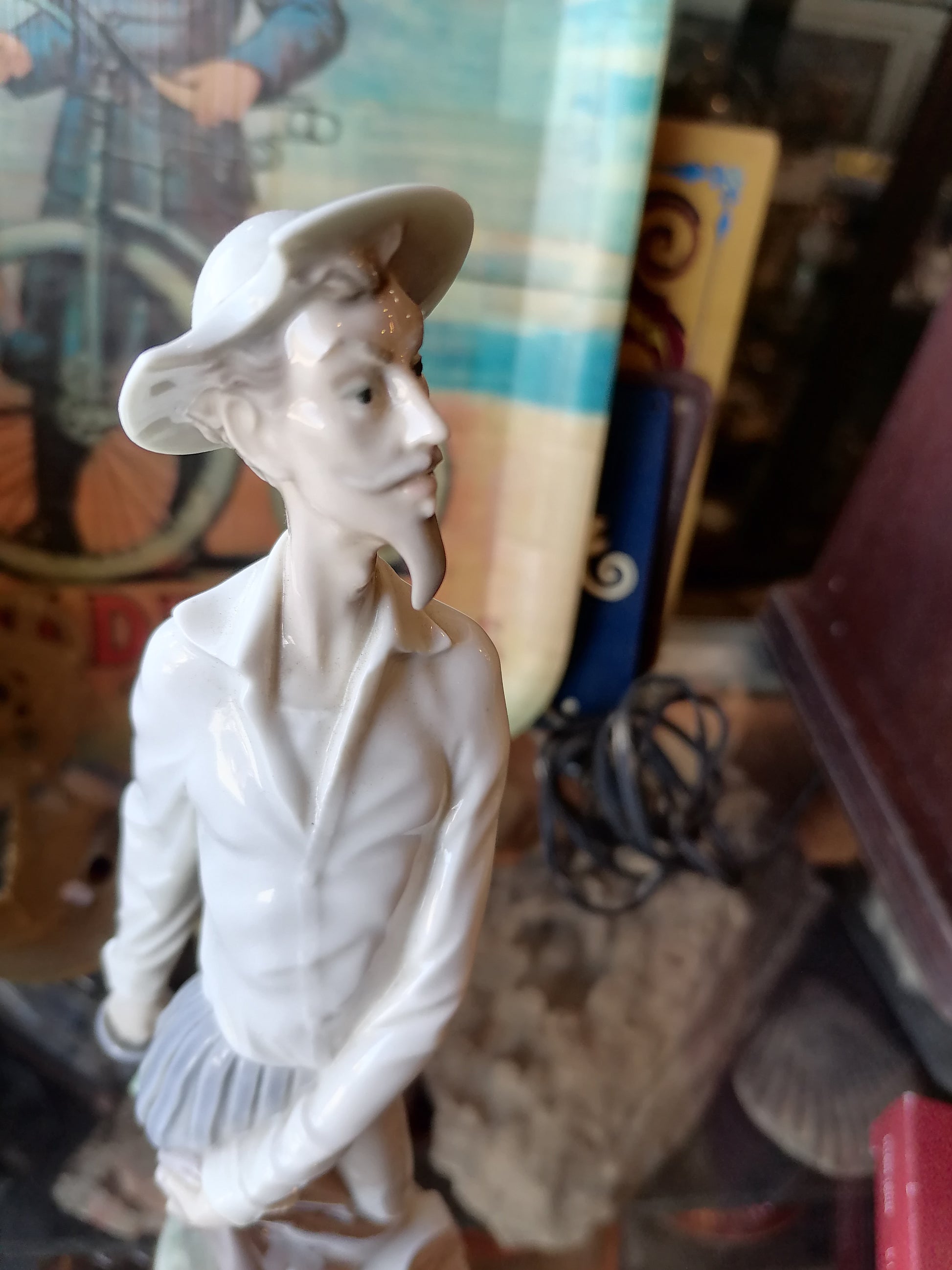 Lladro #4854 – Elegante Figura de Don Quijote (11.75”) - Antiques Bazaar Ensenada