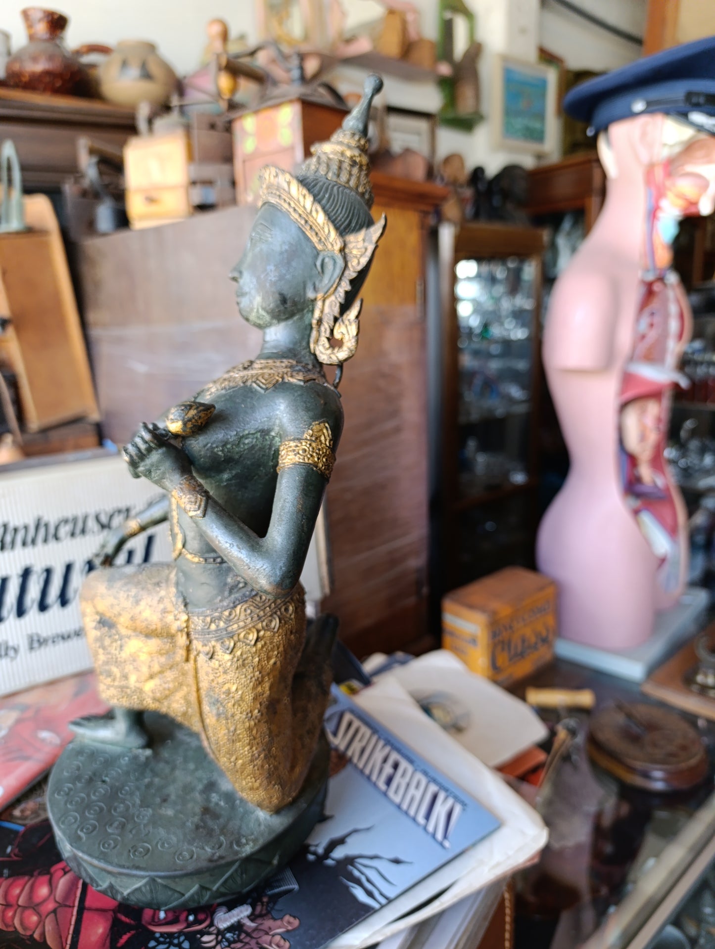 Estatuas de Bronce Príncipe Tailandés | Arte Oriental y Elegancia Histórica