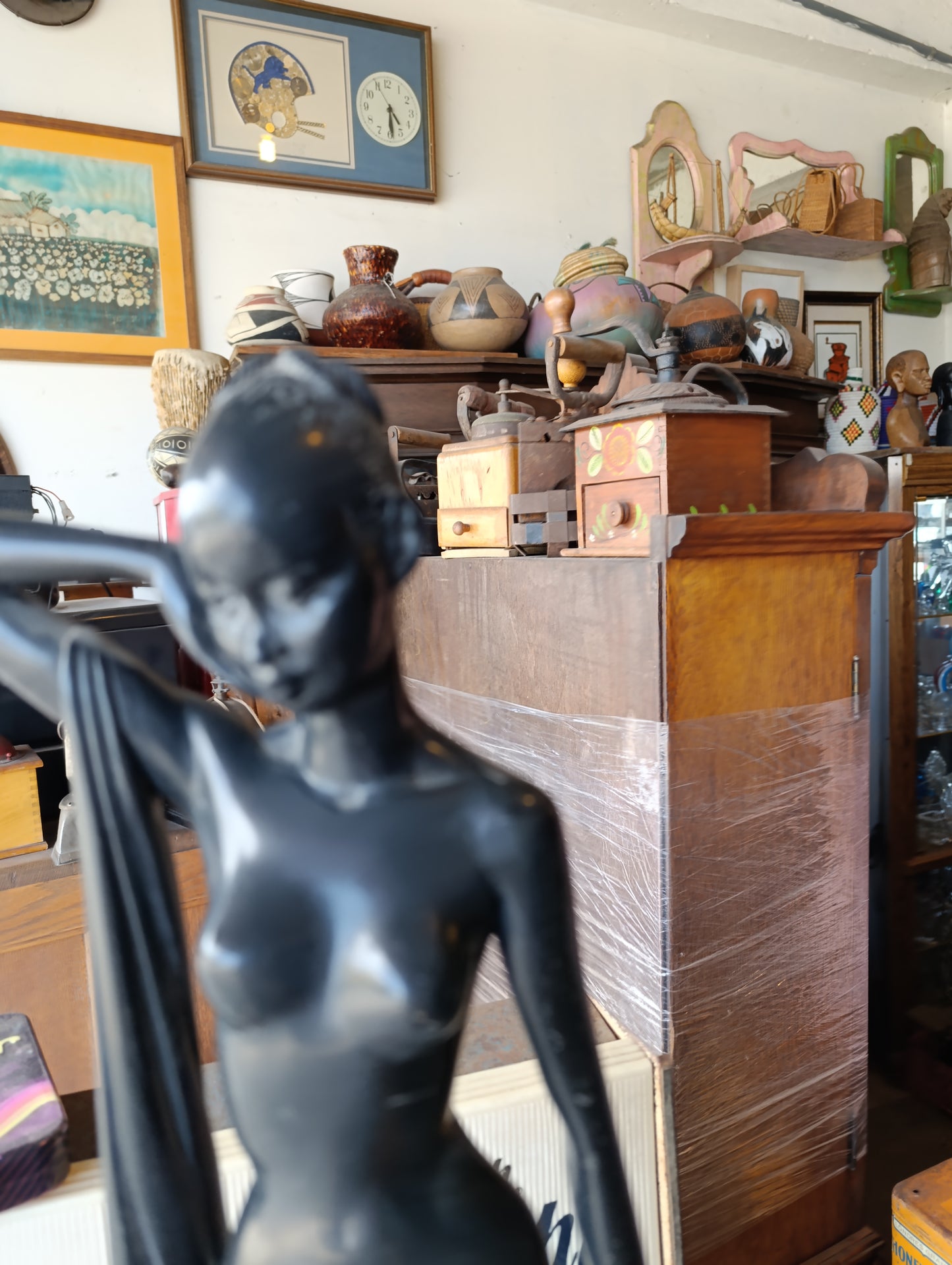 Escultura Africana en Madera de Ébano | Figura Desnuda Tallada a Mano