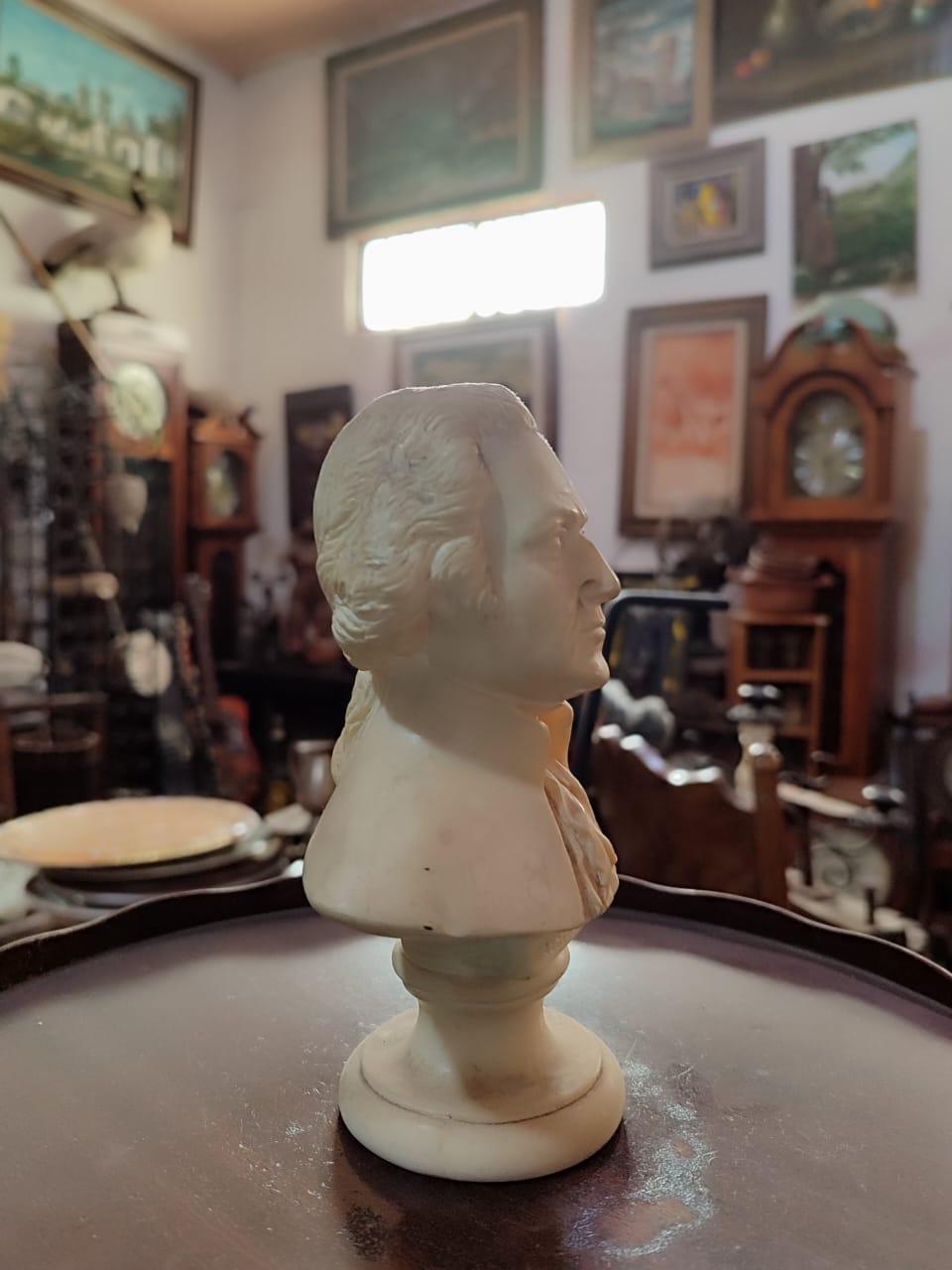 Small George Washington Bust - Antiques Bazaar Ensenada