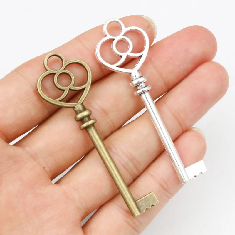 5pcs 60x19mm Antique Bronze and Antique Silver Plated Key Handmade Charms Pendant:DIY for bracelet necklace - Antiques Bazaar Ensenada