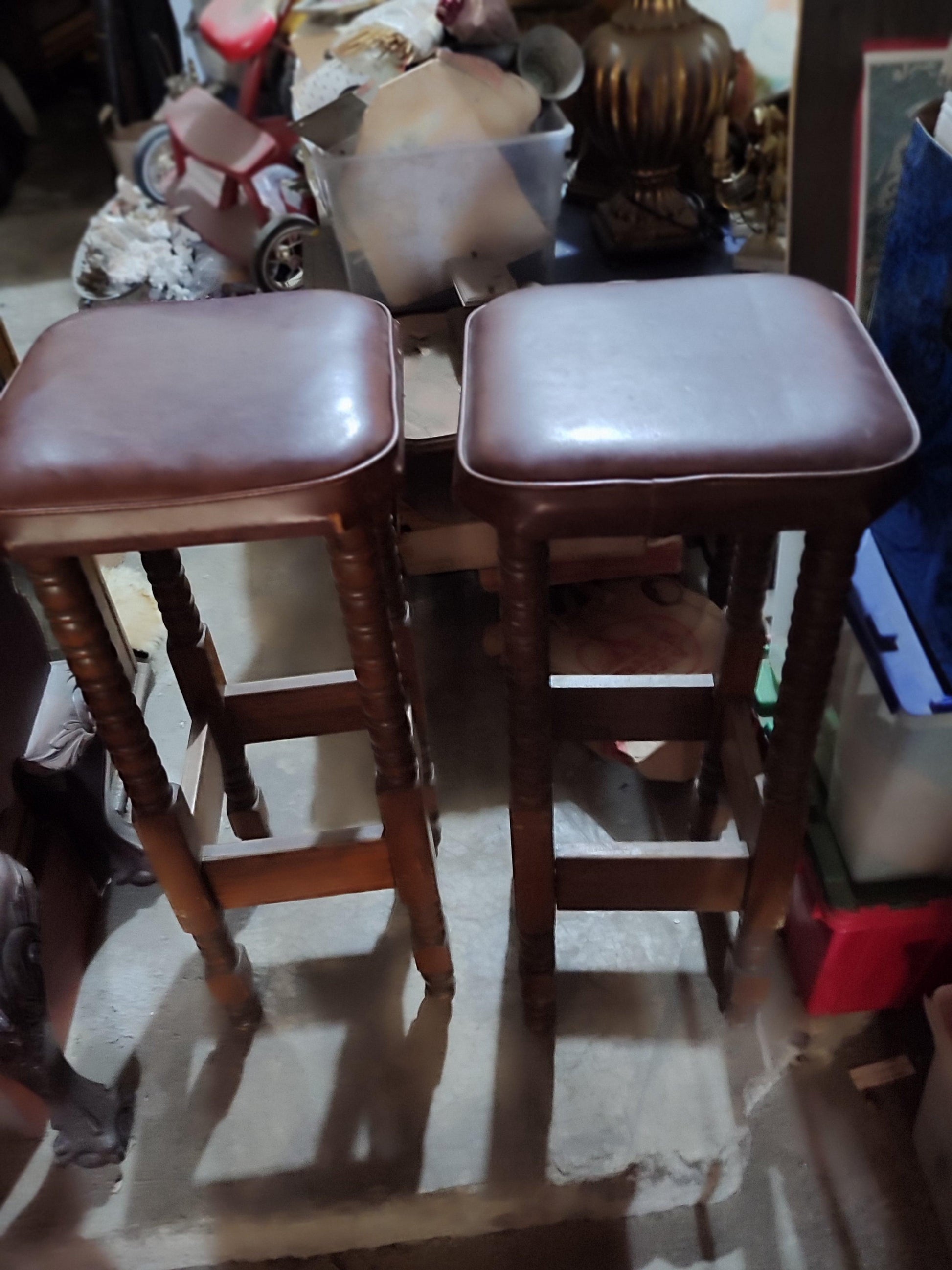 Antique wooden stools - Antiques Bazaar Ensenada