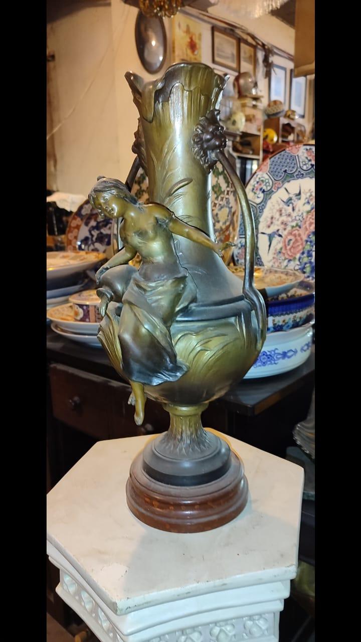 Antique sculpted Bronze Vase - Antiques Bazaar Ensenada