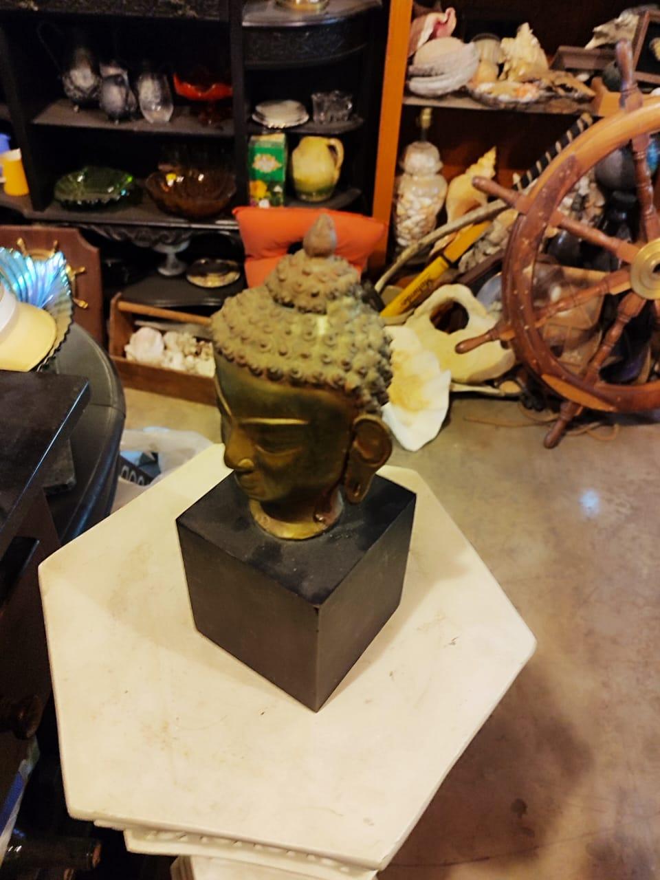 Buddha Statue for Home Decor - Antiques Bazaar Ensenada